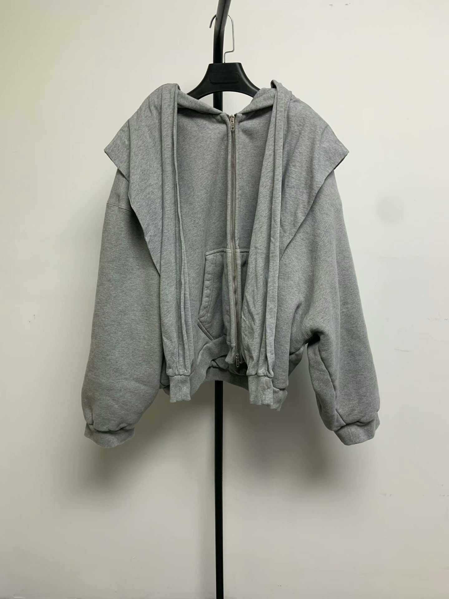 Balenciaga Balenciaga Runway Four-Sleeve Zip Hoodie Size US L / EU 52-54 / 3 - 1 Thumbnail