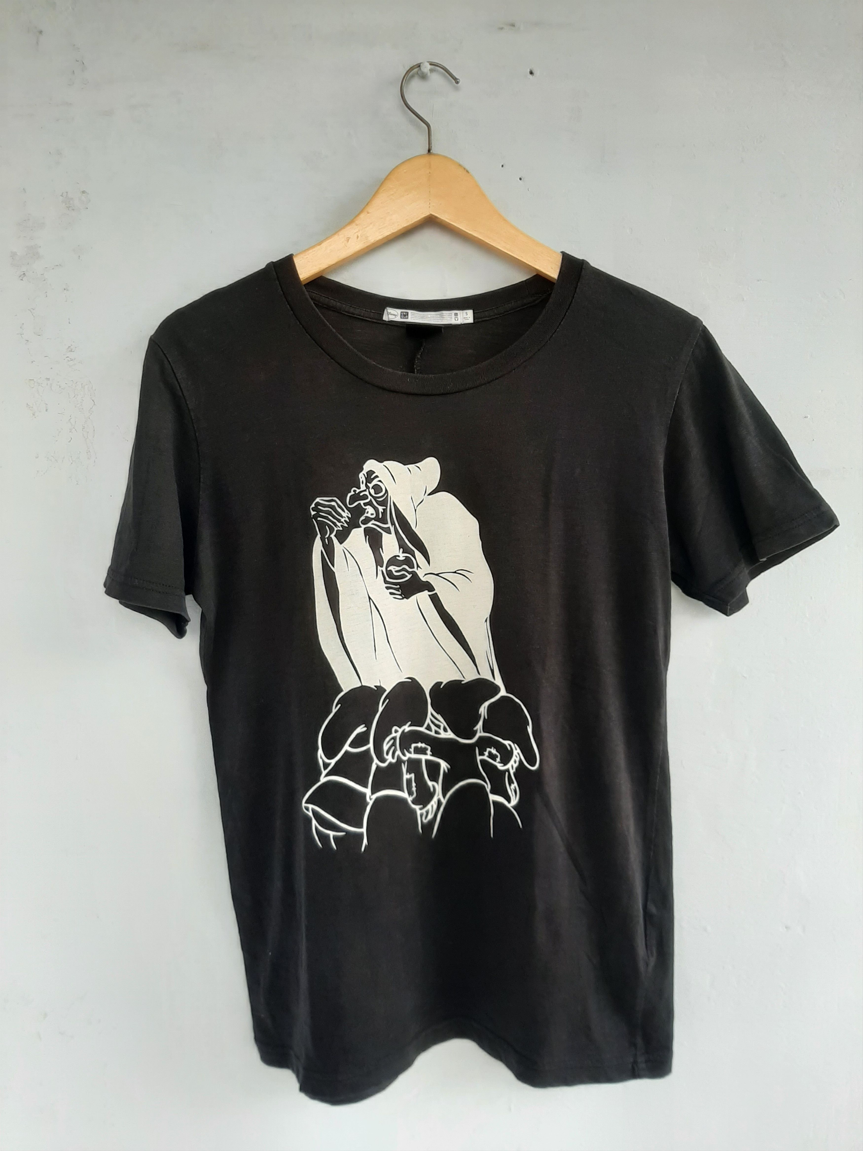 Japanese Brand × Undercover × Vintage Uniqlo x Undercover Disney Tee Size US S / EU 44-46 / 1 - 1 Thumbnail
