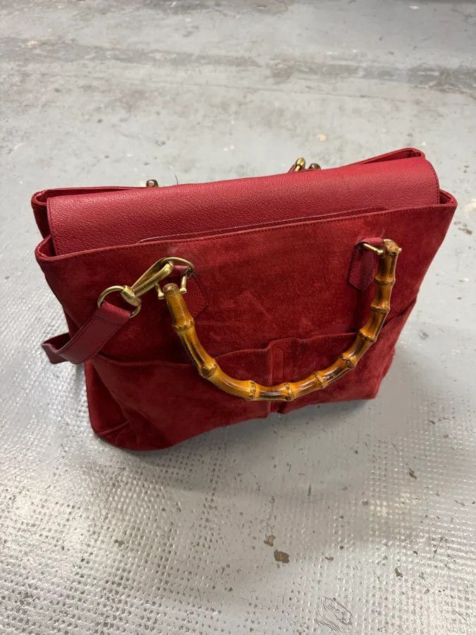Gucci 1990s Gucci Red Suede Leather Bamboo Handle Shoulder Bag Size ONE SIZE - 5 Thumbnail