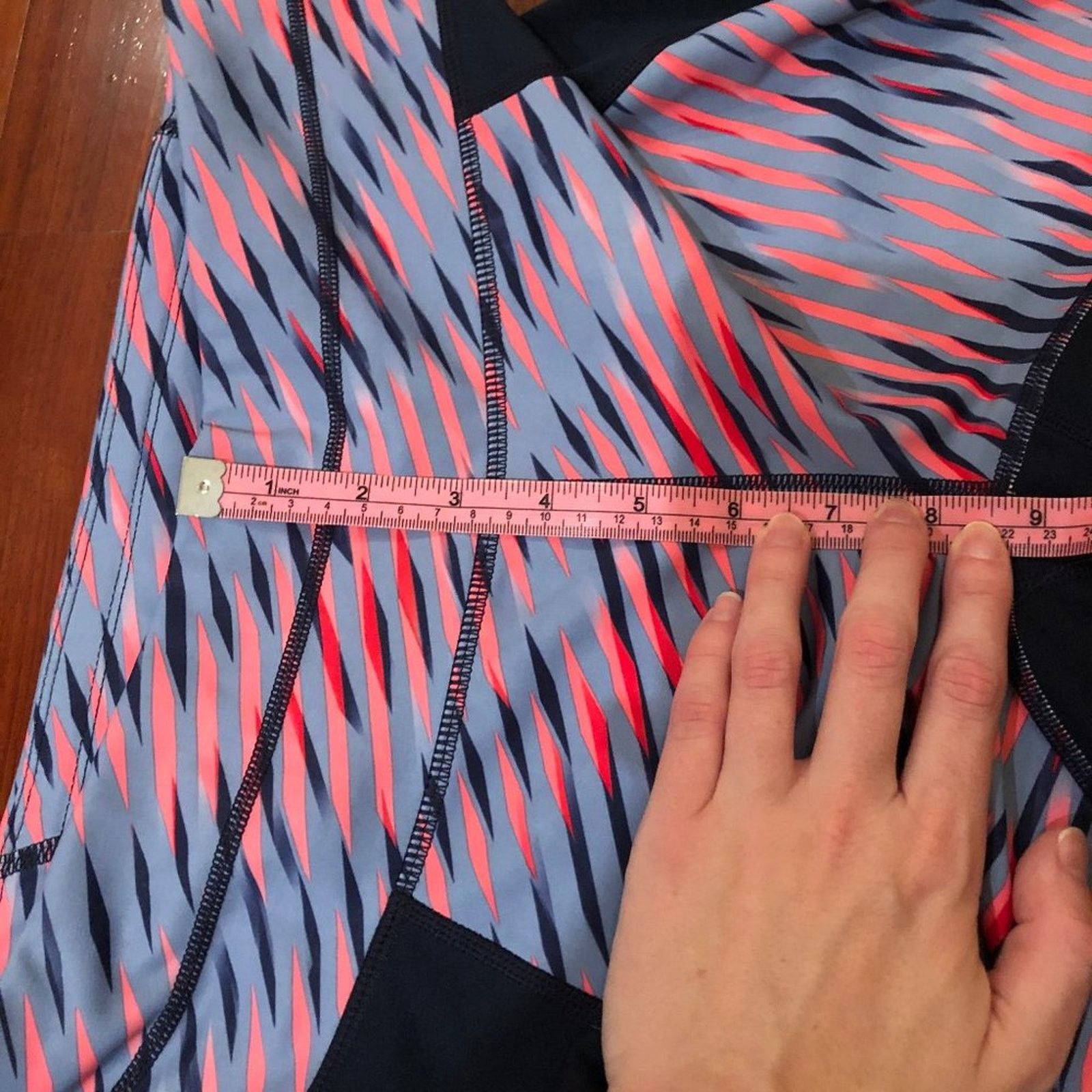 Athleta Athleta Electra Sonar 7/8 Leggings Colorblock Size 27" / US 4 / IT 40 - 7 Thumbnail