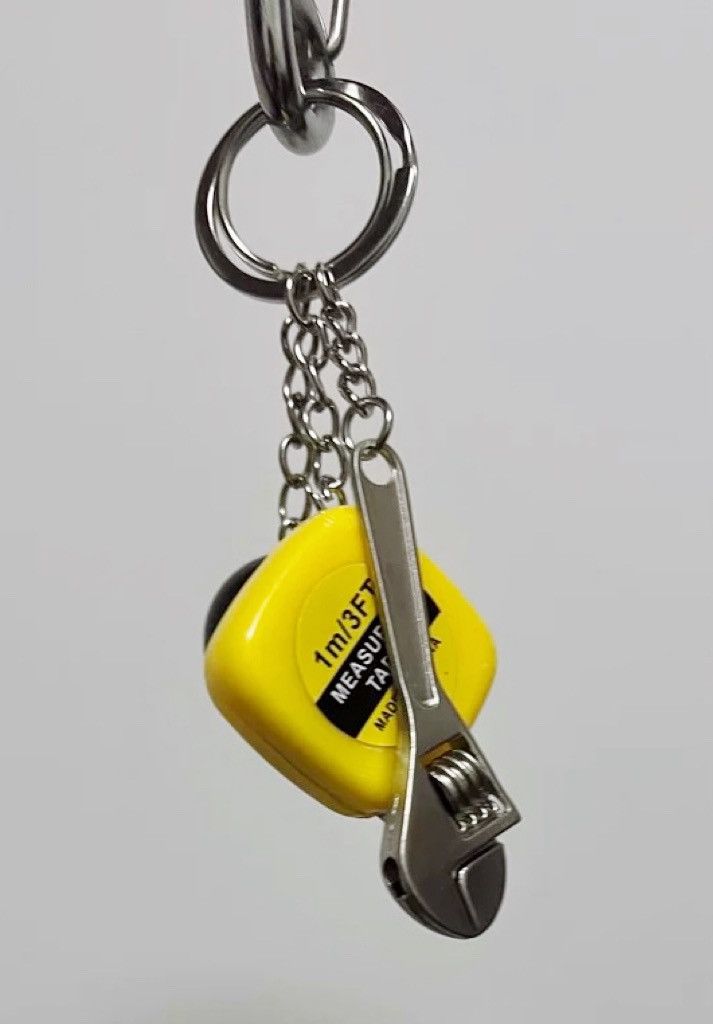 Japanese Brand × Vintage Retro punk carabiner mini hand tools snooker ball keychain Size ONE SIZE - 3 Thumbnail