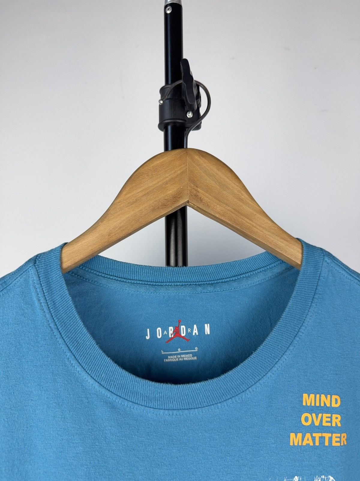 Jordan Brand Nike Air Jordan "Mind Over Matter" Basketball Shirt Men’s Size US L / EU 52-54 / 3 - 5 Thumbnail