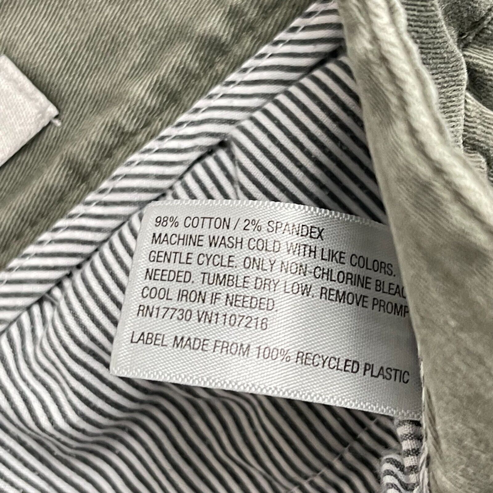 Other Goodfellow Mens Chino Pants 30x32 Green Flat Front Casual Size US 30 / EU 46 - 7 Thumbnail