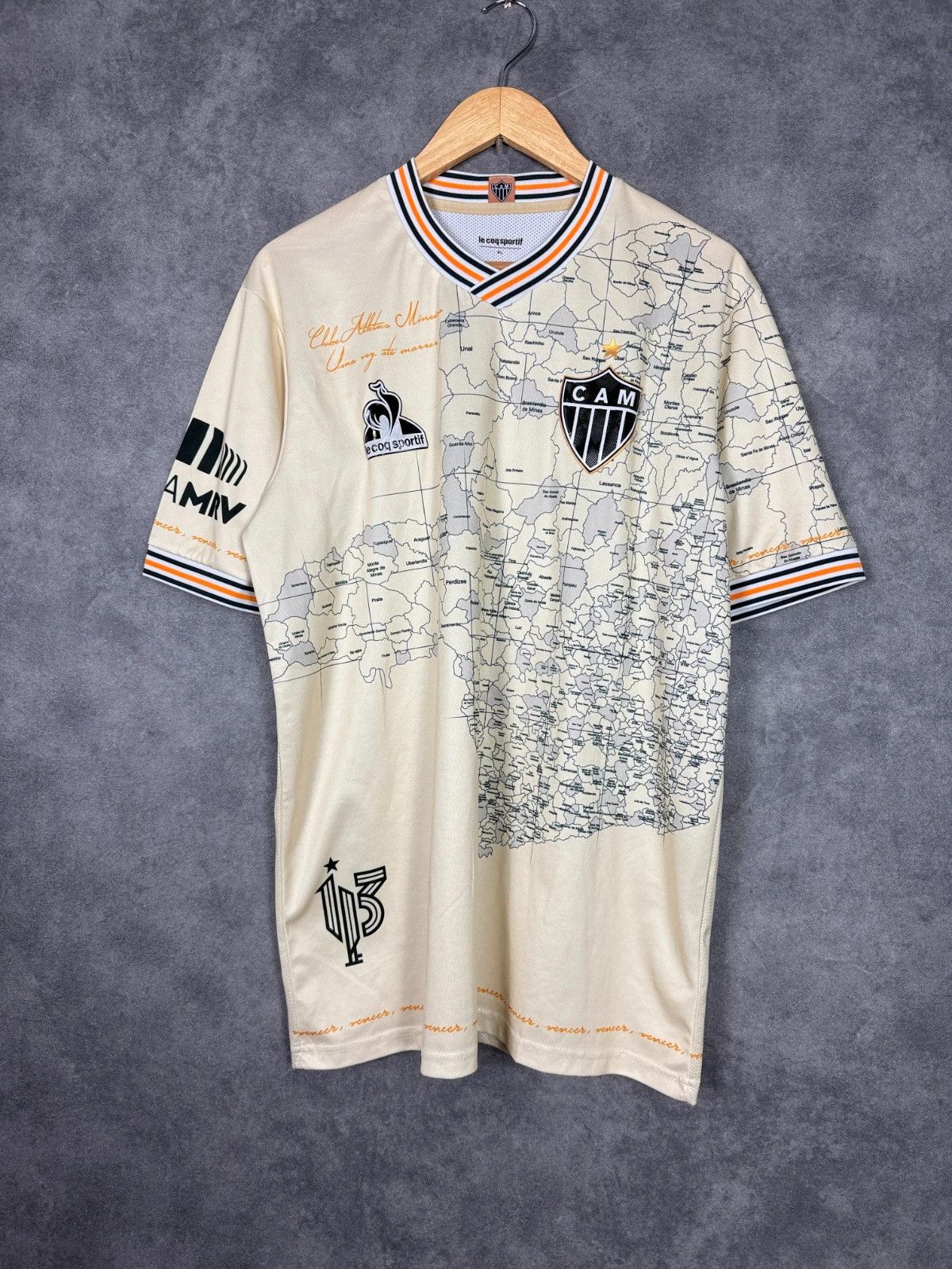 Le Coq Sportif Le Coq Sportif Atletico Mineiro Map Print T-Shirt Size US XL / EU 56 / 4 - 1 Thumbnail