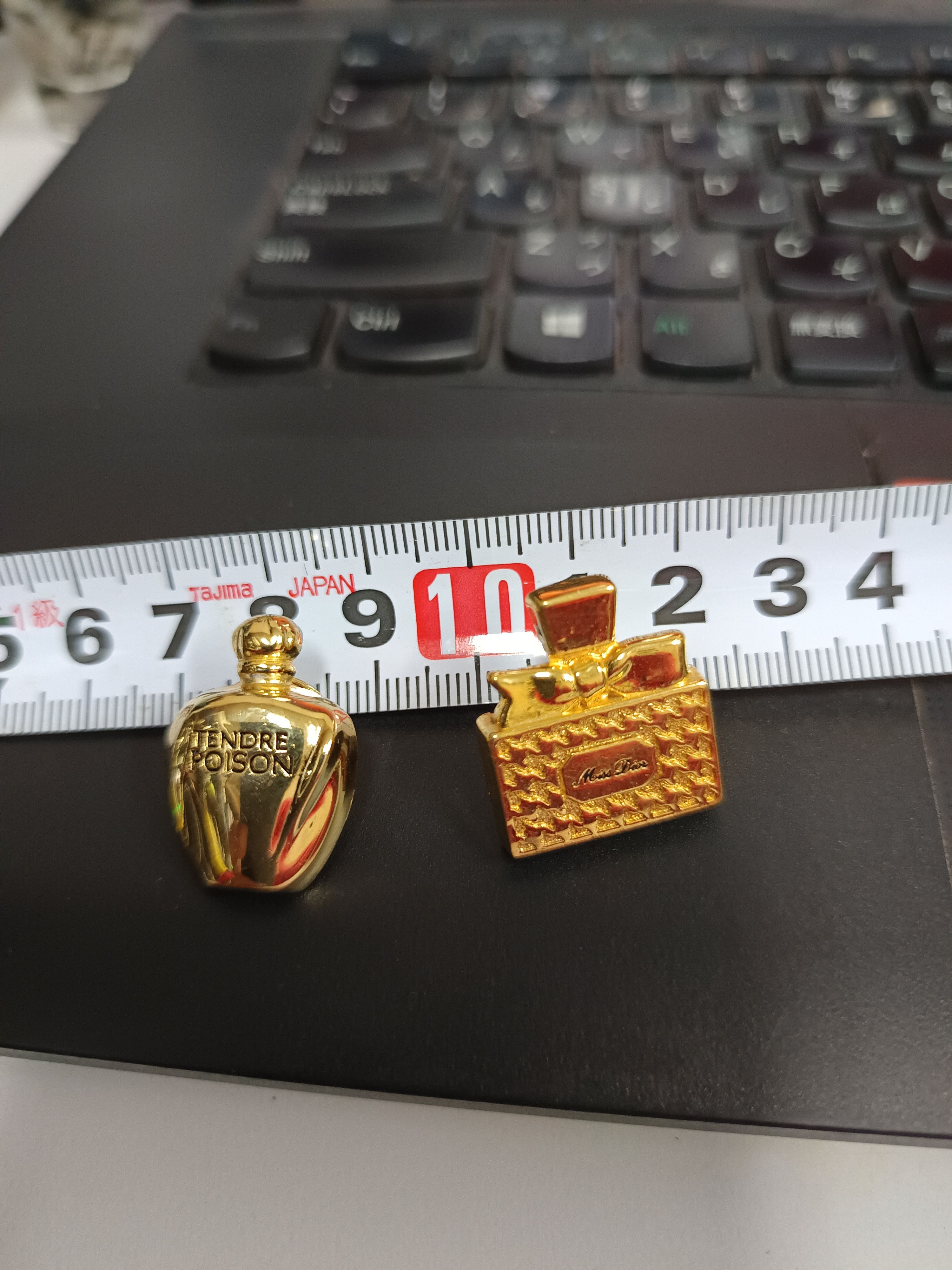 Christian Dior Monsieur Vintage dior perfume gold pin Size ONE SIZE - 3 Thumbnail