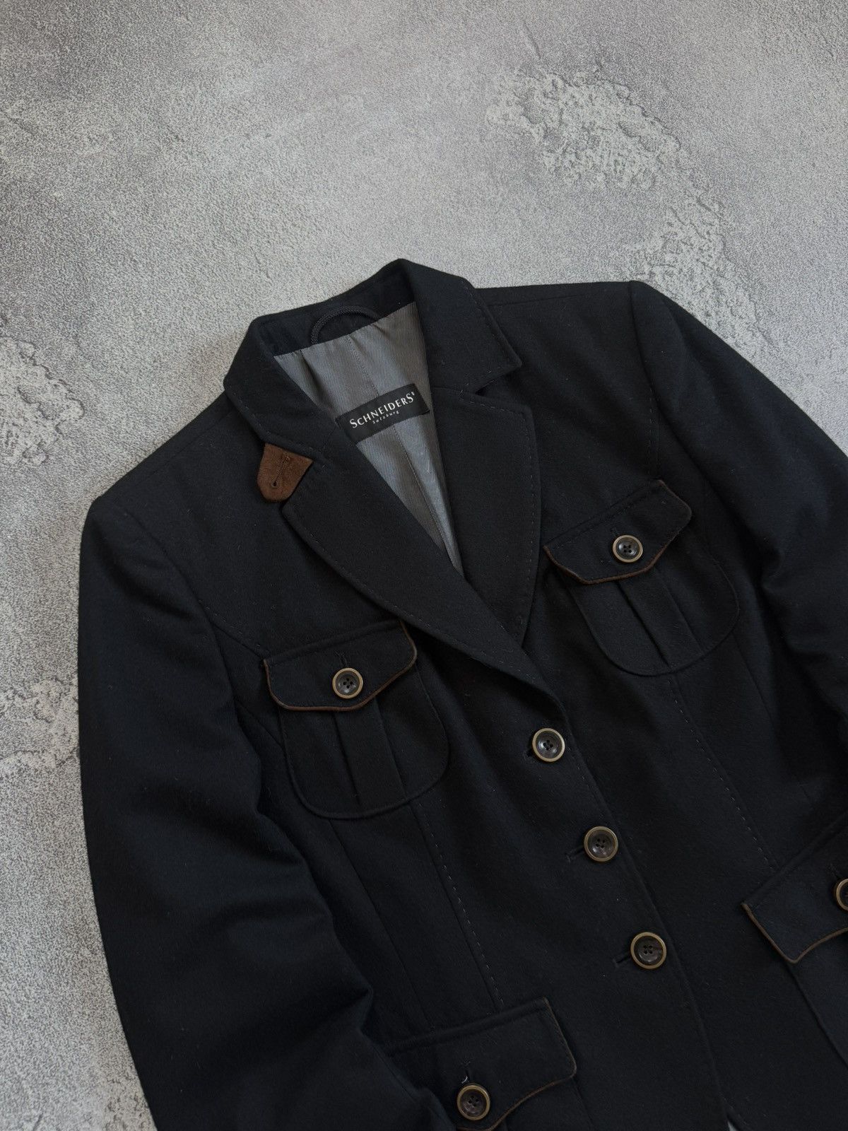 Schneiders Schneiders F40/USA8/I42 black virgin wool jacket blazer Size M / US 6-8 / IT 42-44 - 2 Thumbnail