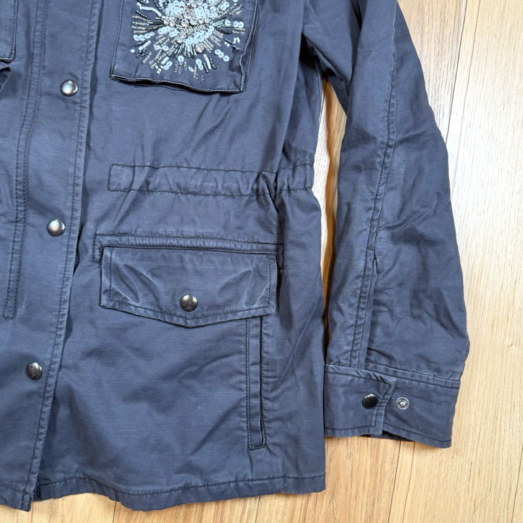 Gap VINTAGE Gap Jacket Women’s M Button Gray Military Jacket with Jewels / Dazzles (Cotton) Regular Women’s Size M Size M / US 6-8 / IT 42-44 - 3 Thumbnail