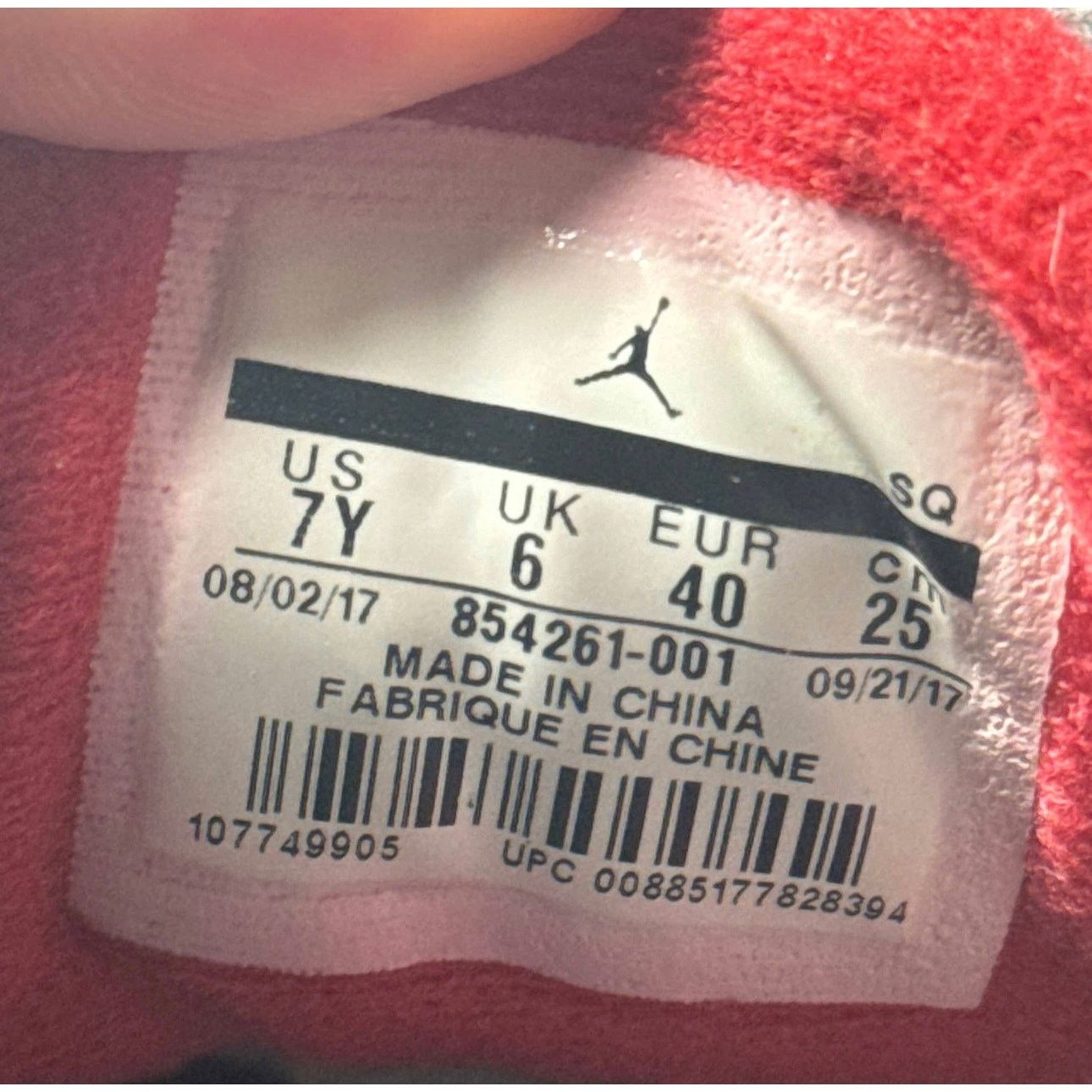 Jordan Brand × Nike Size 7 Air Jordan 3 Retro OG BG Black Cement 2018 Men's Shoe Size US 7 / EU 40 - 7 Thumbnail