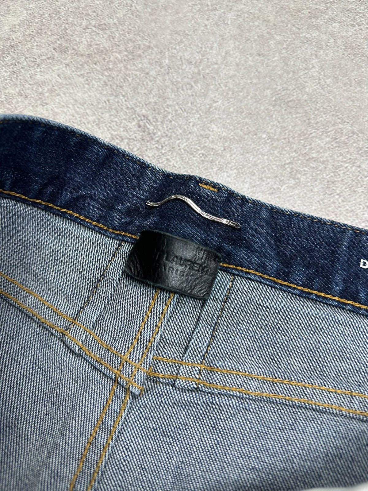 Saint Laurent Paris Saint Laurent Paris Cropped Denim Shorts Rare 31 Size US 31 - 7 Thumbnail
