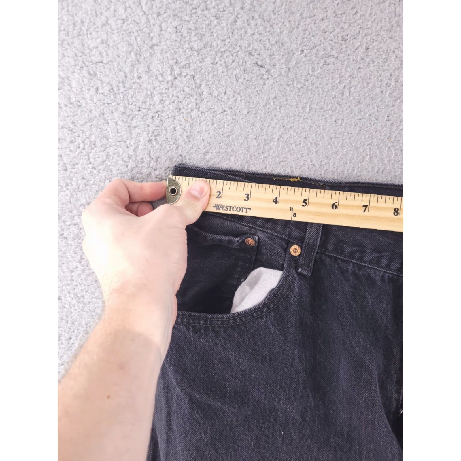 Levi's Levi's Jeans Mens 38x31 Black Denim 501 Button Fly Straight Regular Waist 38 Inseam 31 Size US 38 / EU 54 - 7 Thumbnail