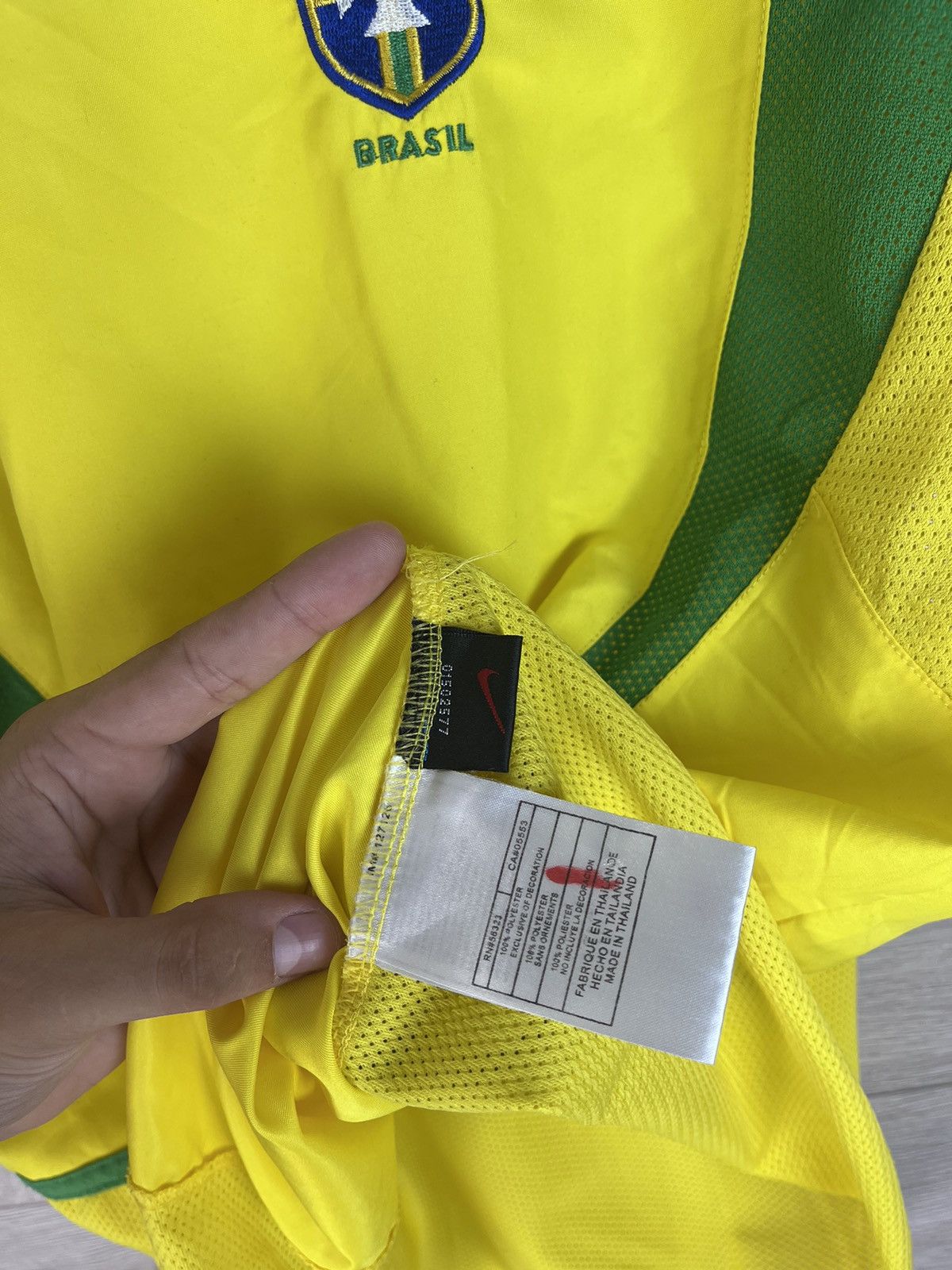 Nike Vintage men’s soccer jersey Nike Brazil 🇧🇷sport drill Size US L / EU 52-54 / 3 - 9 Thumbnail