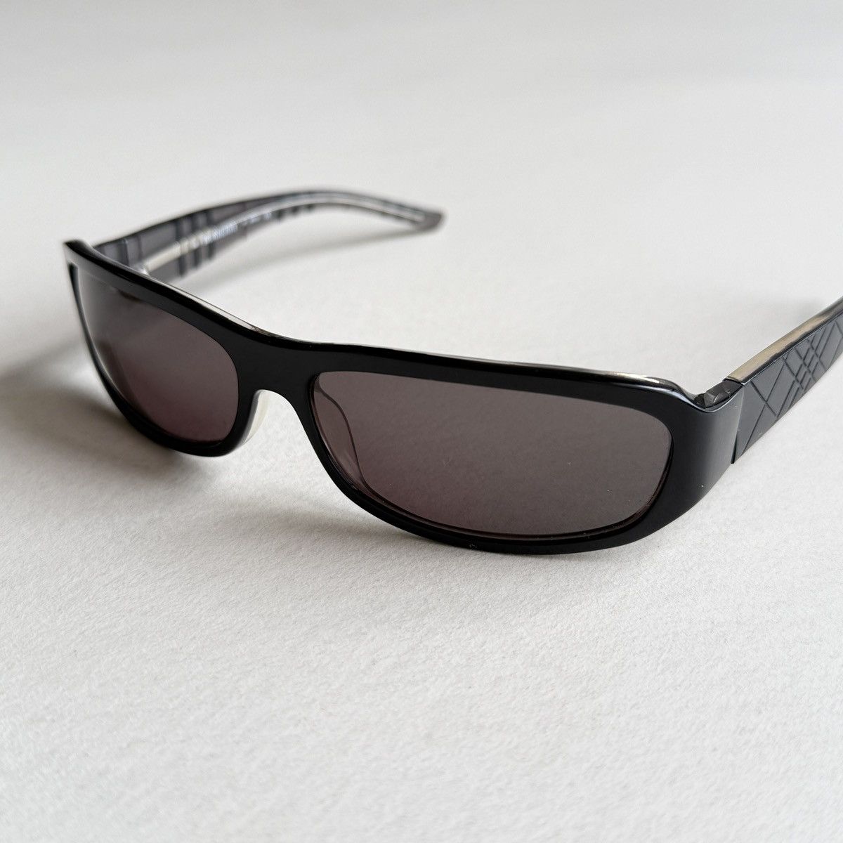 Burberry Burberry Sunglasses 8437/S Size ONE SIZE - 4 Thumbnail