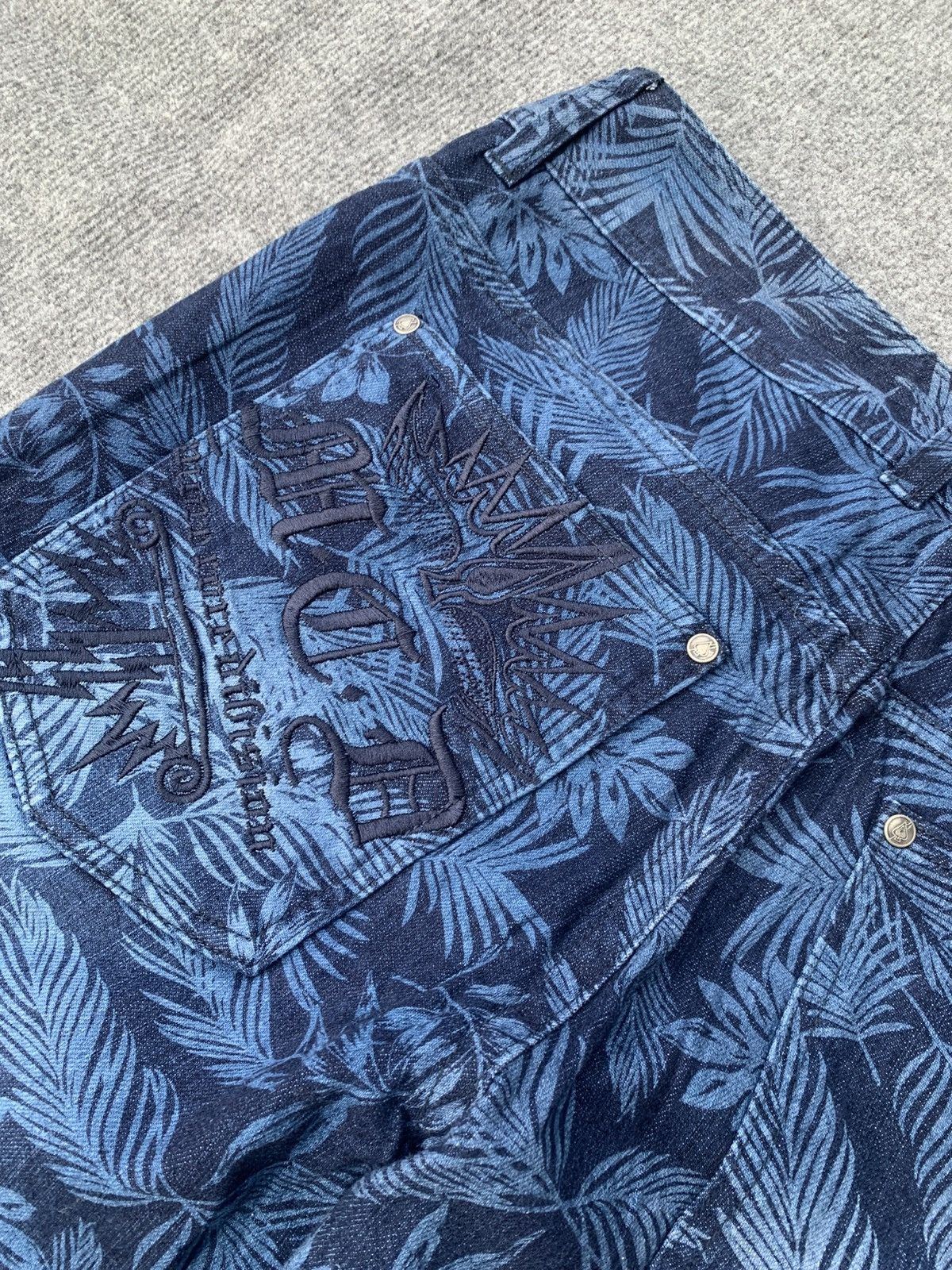 Japanese Brand MCD V.O.D Core Division All Over Floral Print Denim Jeans. Size US 34 / EU 50 - 3 Thumbnail