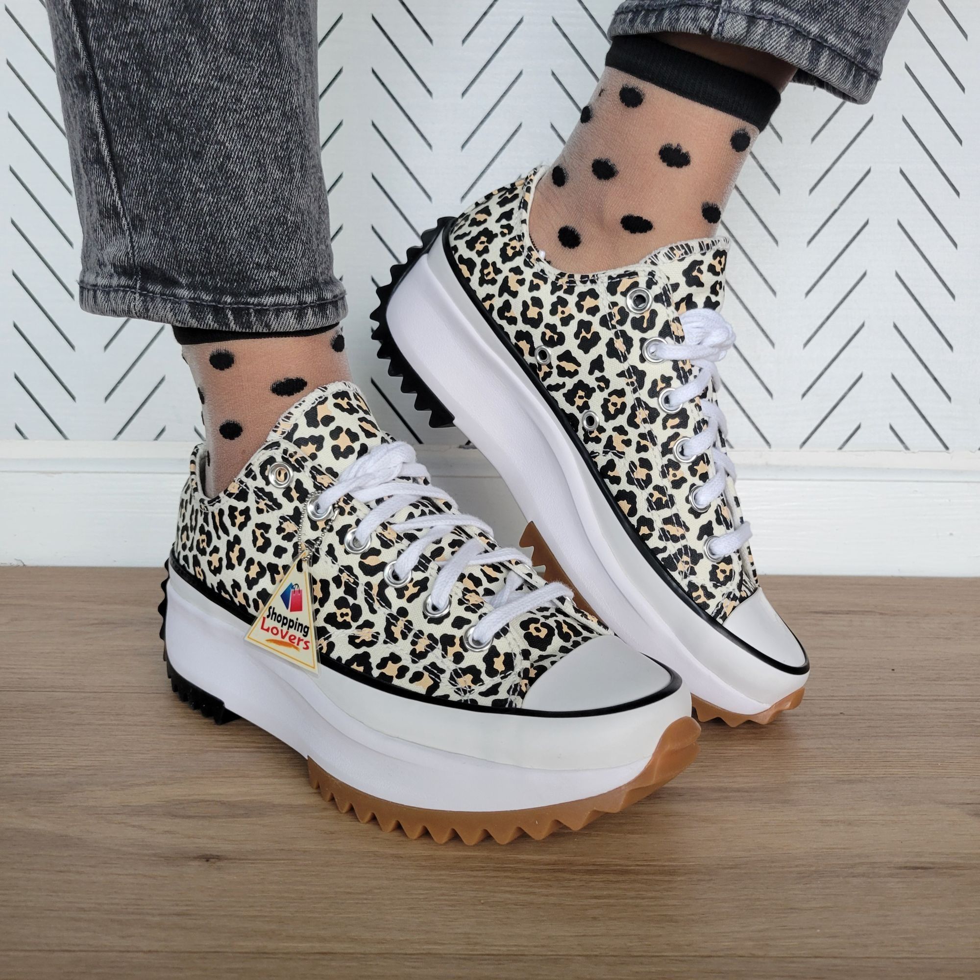 Converse ❤️Converse Run Star Hike Platform Archive Leopard 8 Women's Size US 8 / IT 38 - 1 Thumbnail