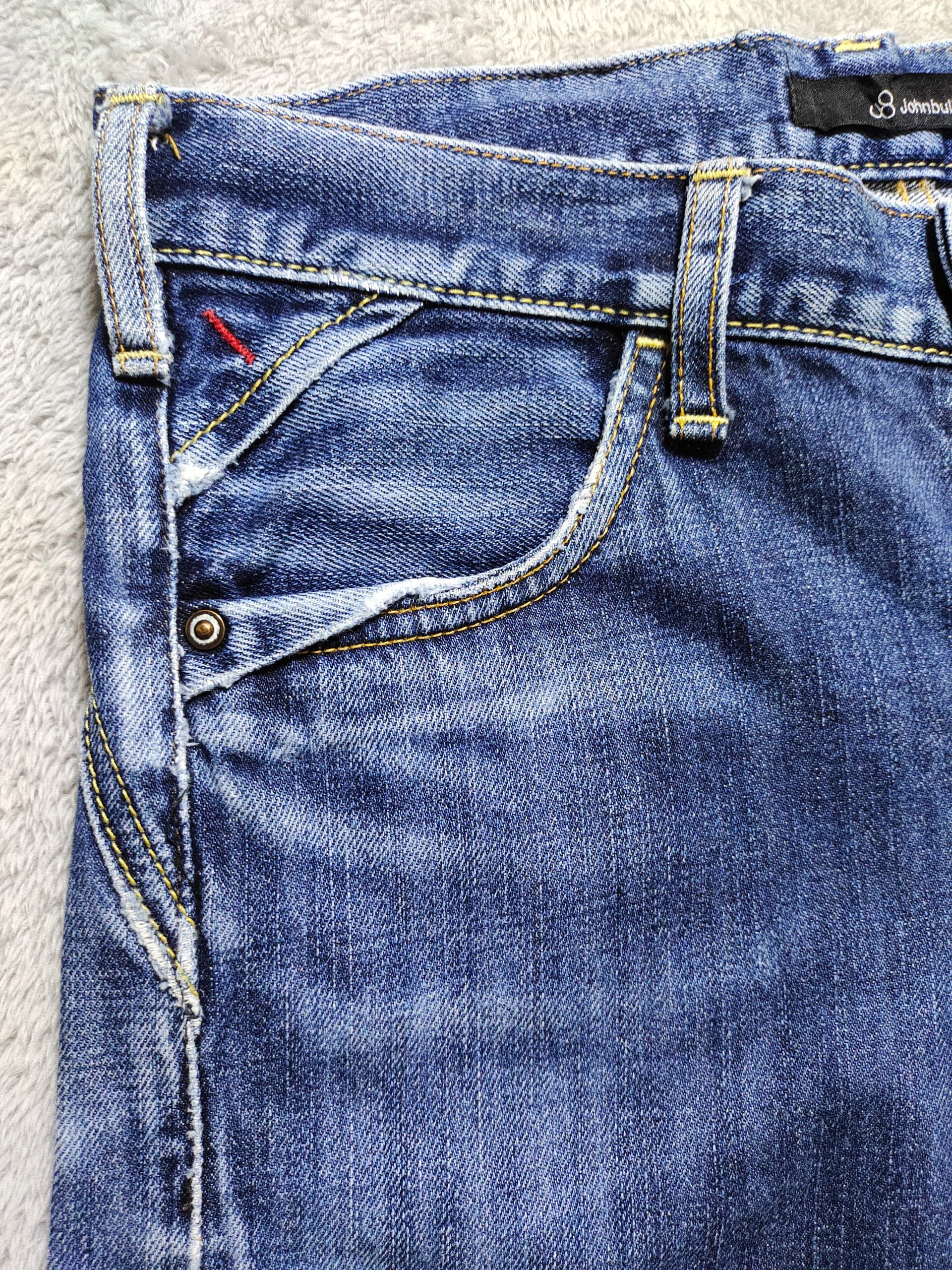 Johnbull JOHNBULL BUCKLE BACK STRAIGHT CUT JEANS Size 30" / US 8 / IT 44 - 6 Thumbnail