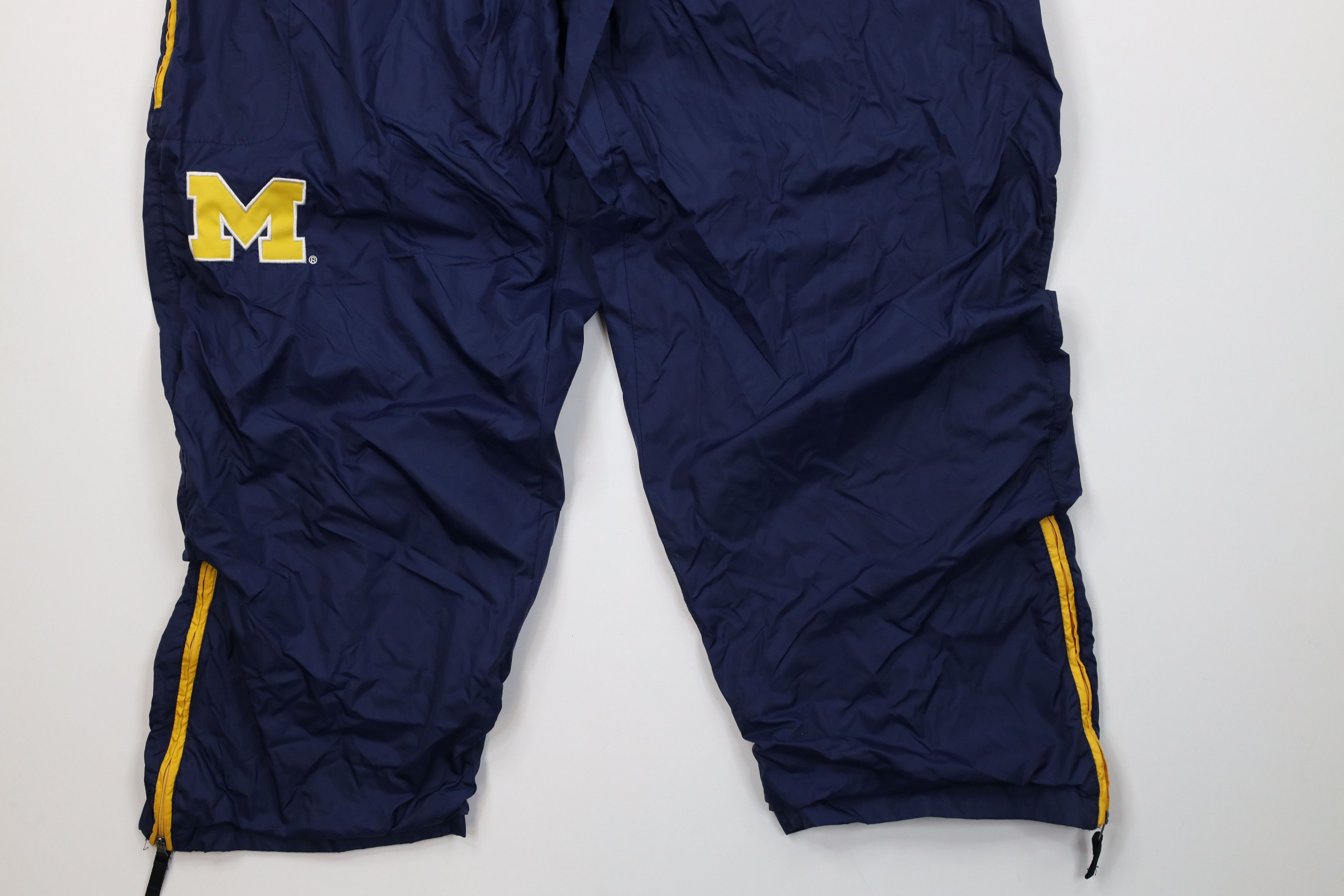 Vintage Vintage 90s University of Michigan Windbreaker Pants Size US 38 / EU 54 - 4 Thumbnail