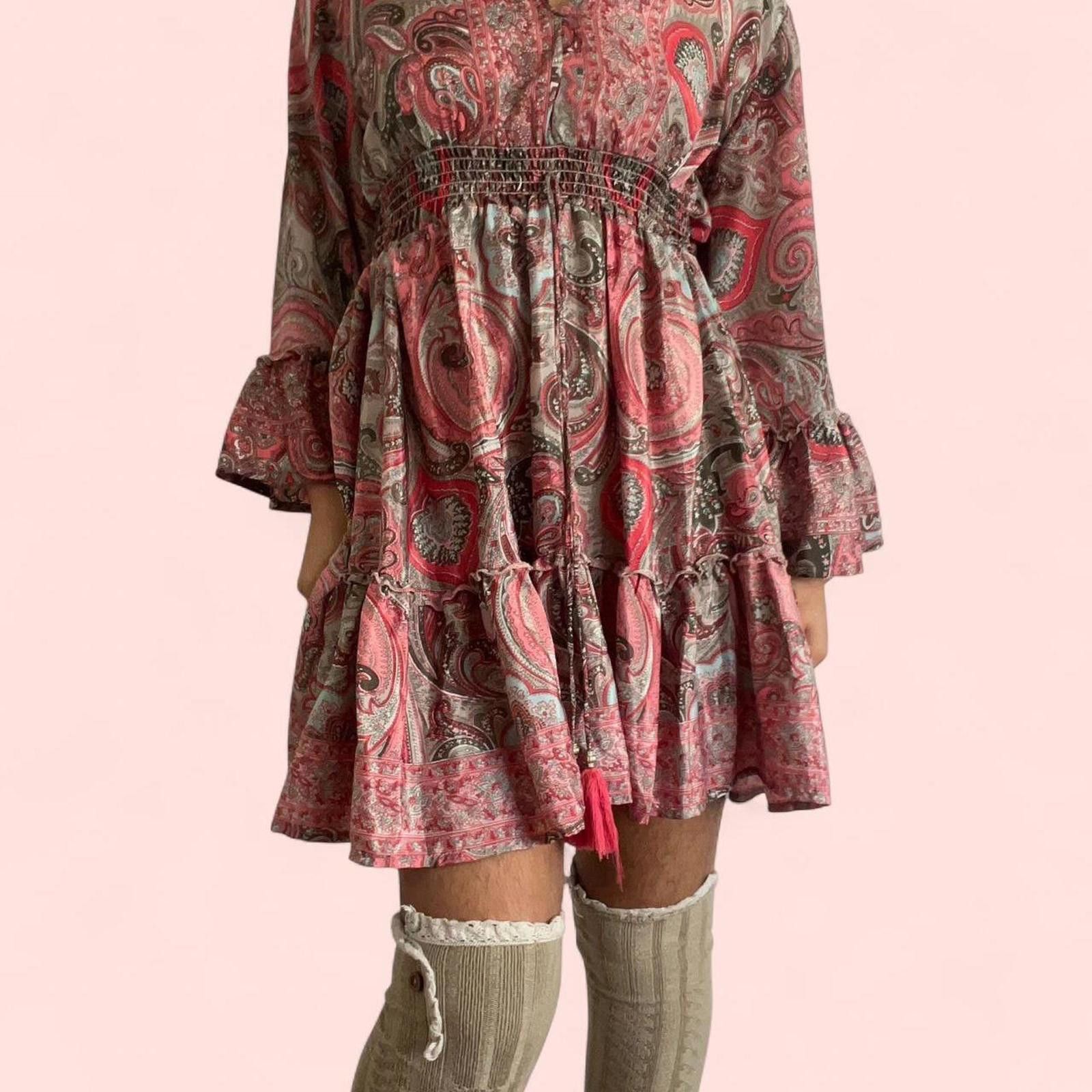 Other Pink paisley print dress with frill sleeves and tiered skirt Size M / US 6-8 / IT 42-44 - 1 Thumbnail