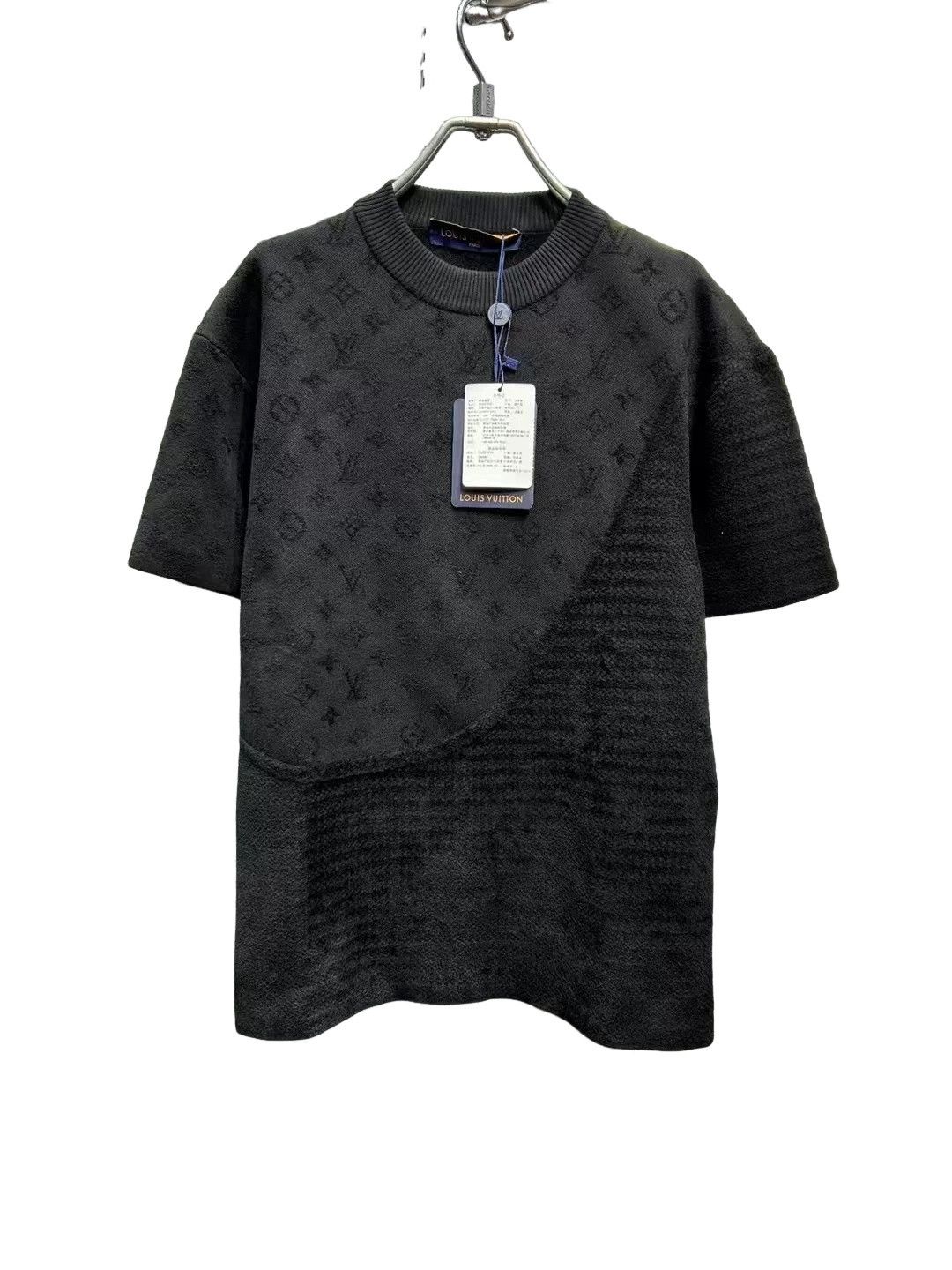 Louis Vuitton Louis Vuitton Monogram Jacquard Terry T-Shirt XS Size US XS / EU 42 / 0 - 1 Thumbnail