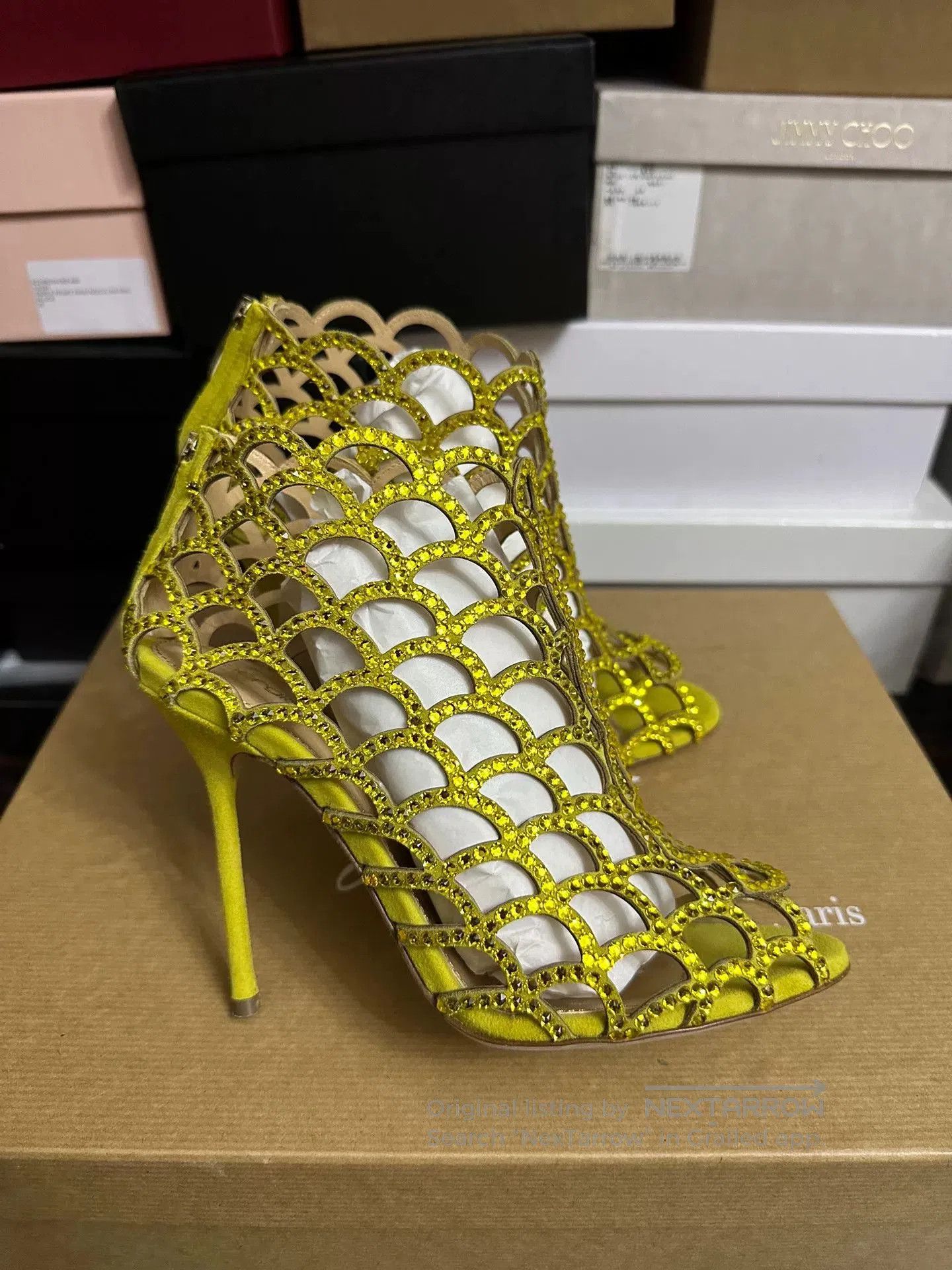 Sergio Rossi Sergio Rossi Crystal Embellished Shoes 37. Size US 6 / IT 36 - 2 Thumbnail