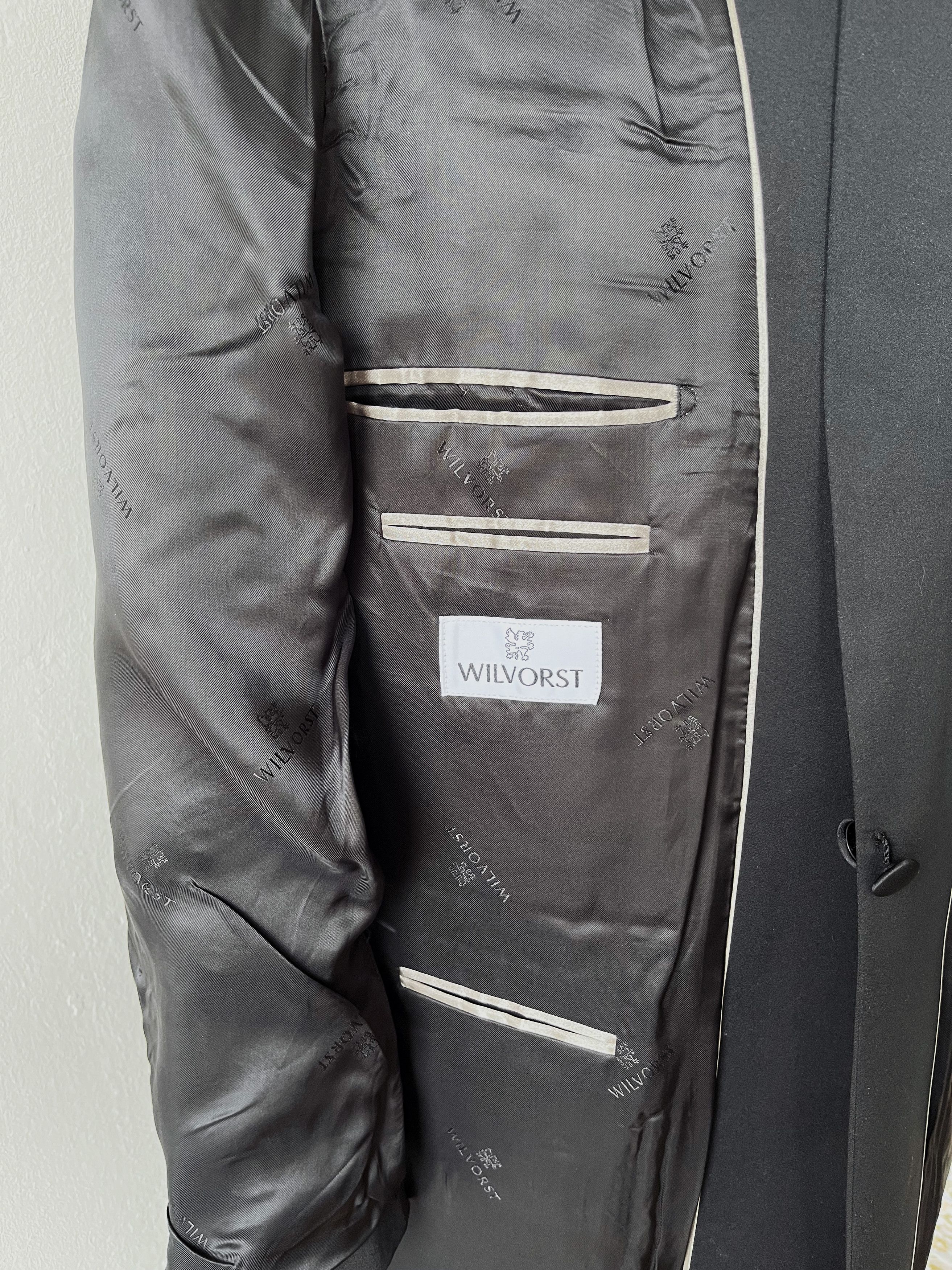 Vintage VINTAGE Anthracite Wool Men's Tuxedo Satin Peak Lapels Size 44L - 6 Thumbnail