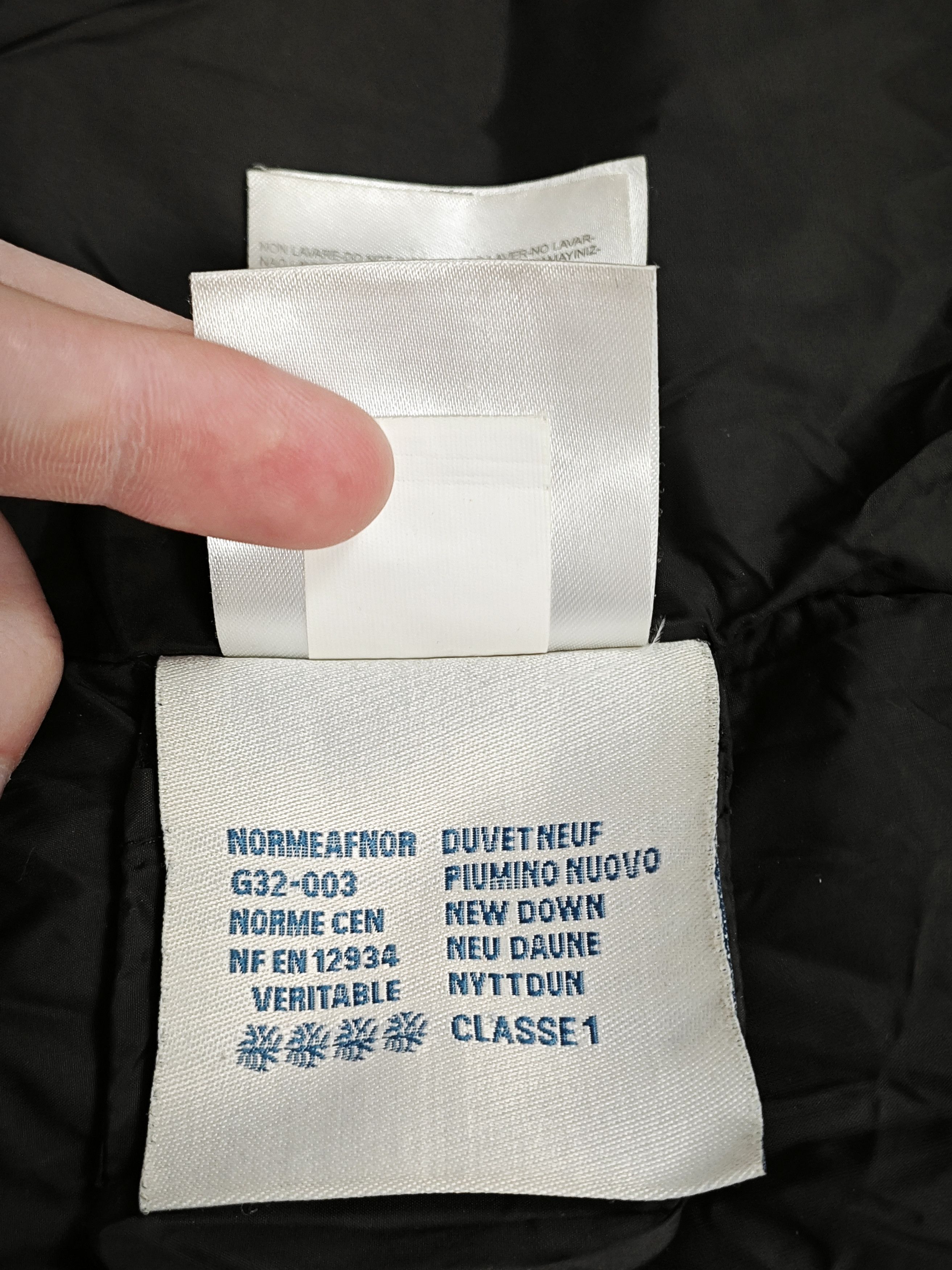 Moncler Moncler Down jacket Size S / US 4 / IT 40 - 19 Thumbnail