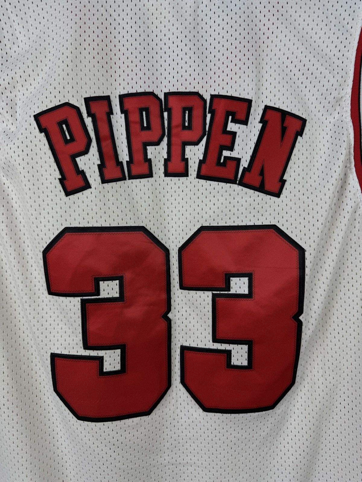 Adidas Adidas NBA Bulls Scottie Pippen #33 Jersey XL Vintage Size US XL / EU 56 / 4 - 17 Thumbnail