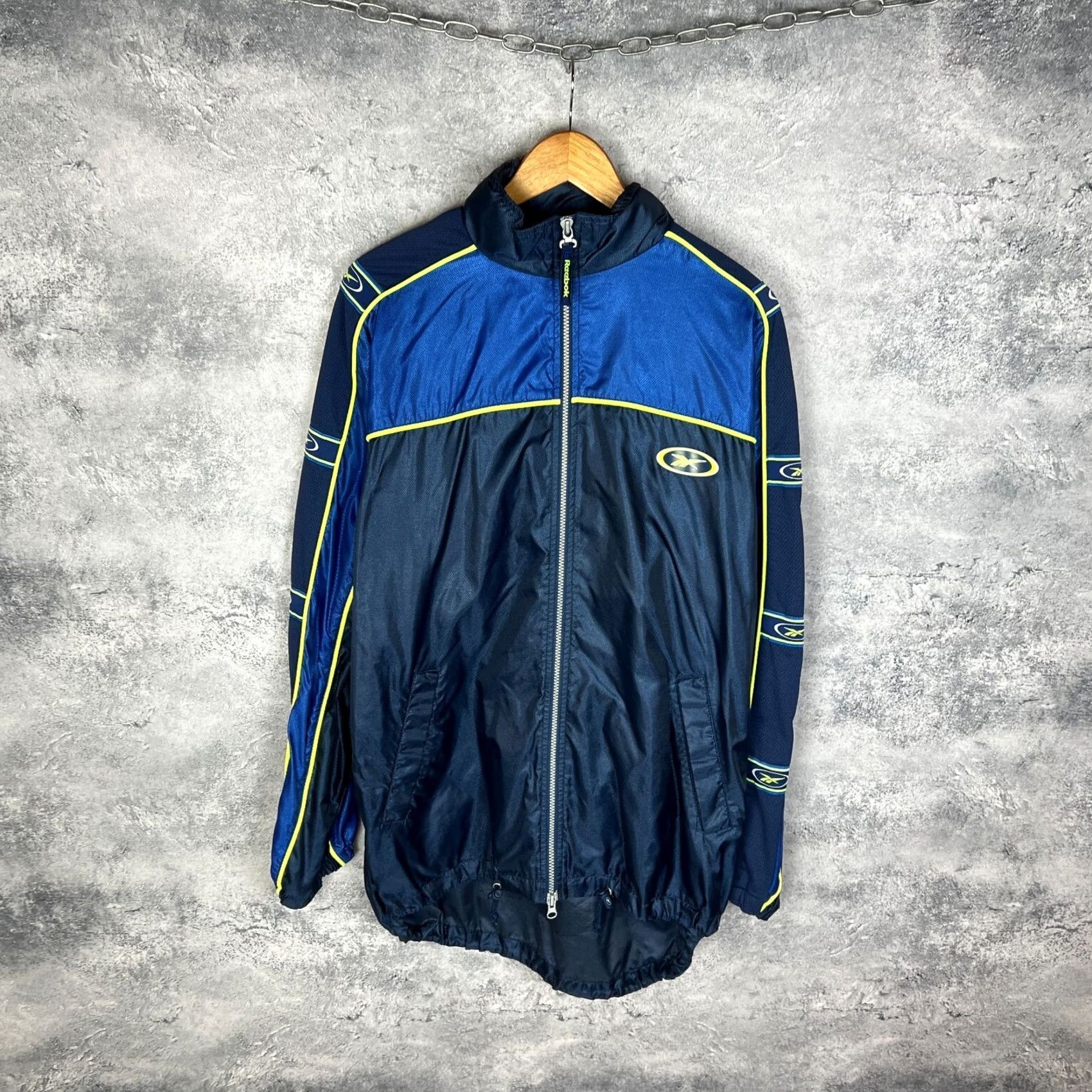 Reebok VINTAGE Reebok Track Jacket Men’s Blue Nylon L Jacket Size US L / EU 52-54 / 3 - 2 Thumbnail