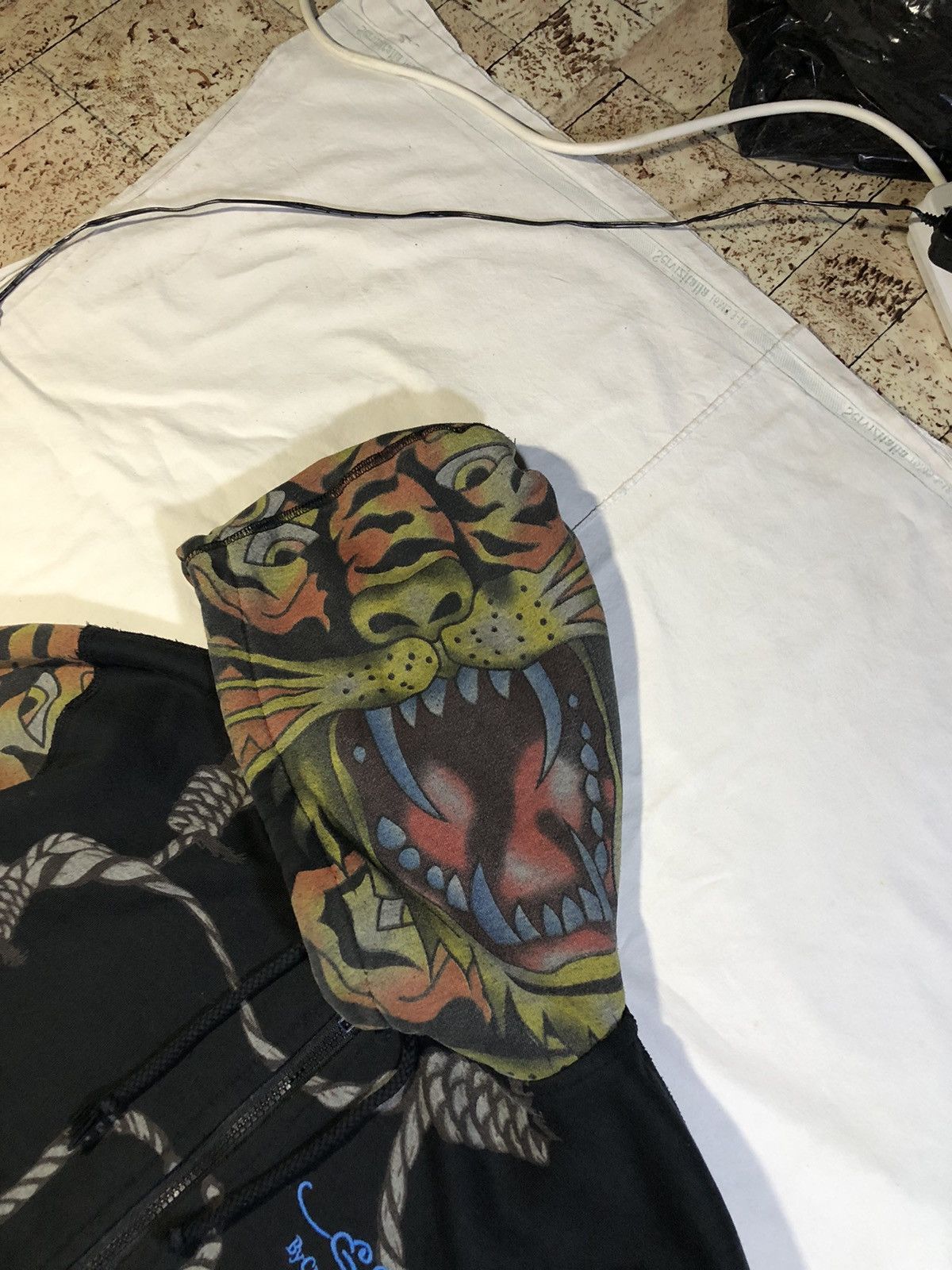 Ed Hardy ED HARDY x VINTAGE x Zip Size US L / EU 52-54 / 3 - 5 Thumbnail