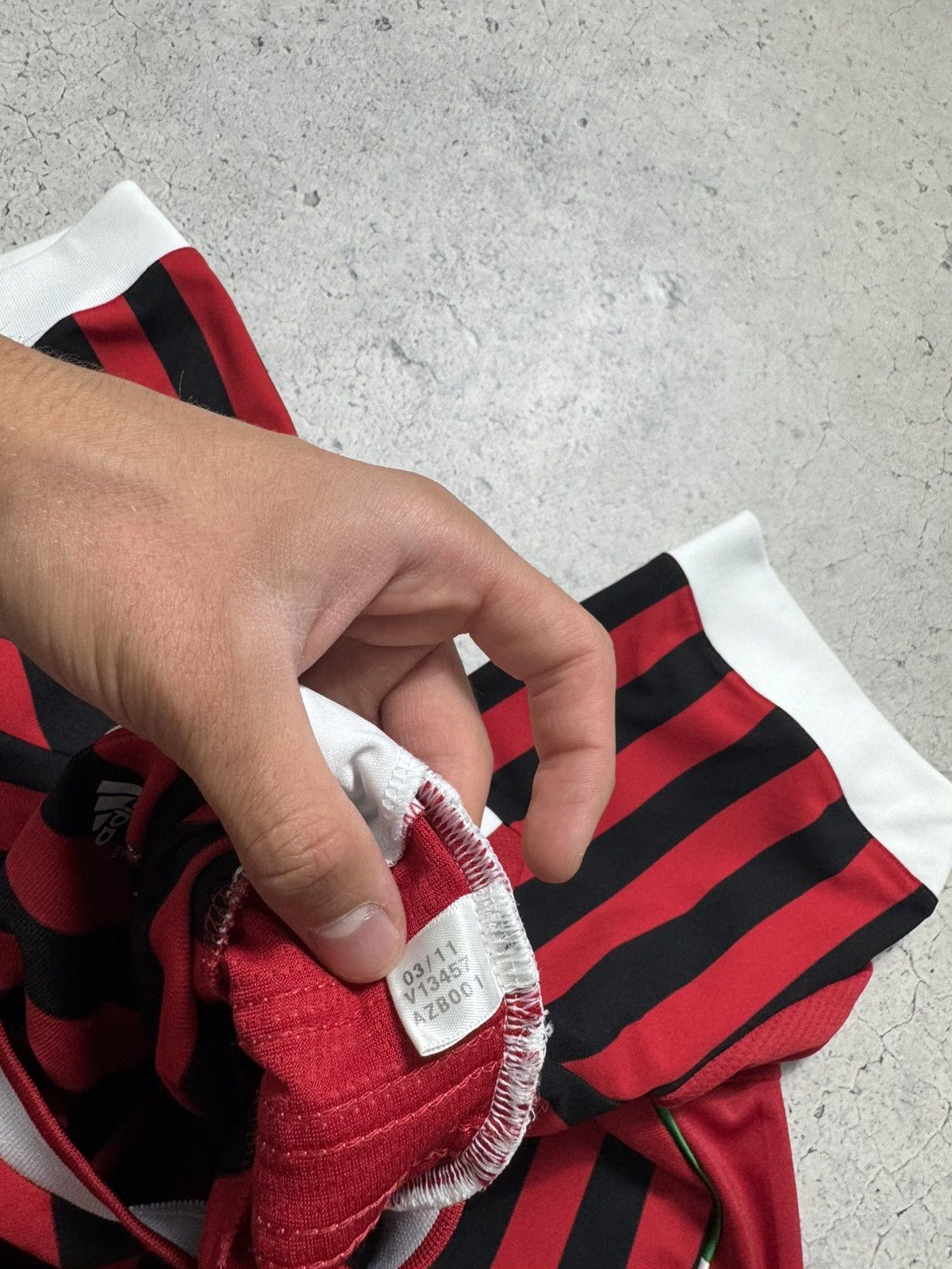 Adidas Adidas FC AC Milan 2012/2013 Soccer Jersey Vintage Retro Size US M / EU 48-50 / 2 - 9 Thumbnail