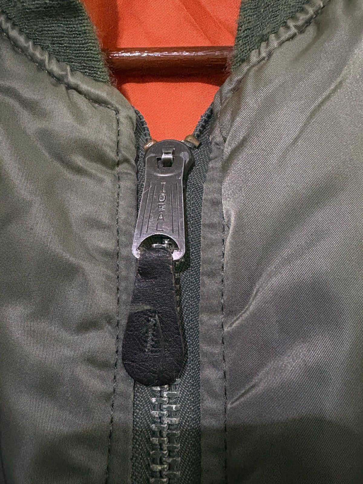 Alpha Industries × Vintage Vintage 90’s Alpha Industries Ma-1 Bomber Jacket Flight Size US M / EU 48-50 / 2 - 10 Thumbnail