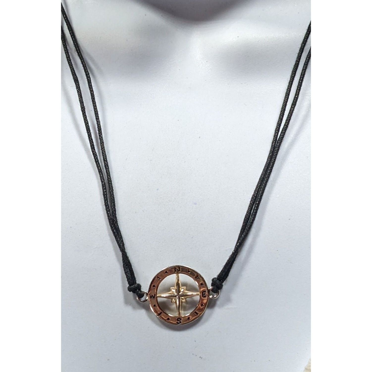 Other Adventurous Outdoor Themed Compass Pendant Necklace Size ONE SIZE - 6 Thumbnail