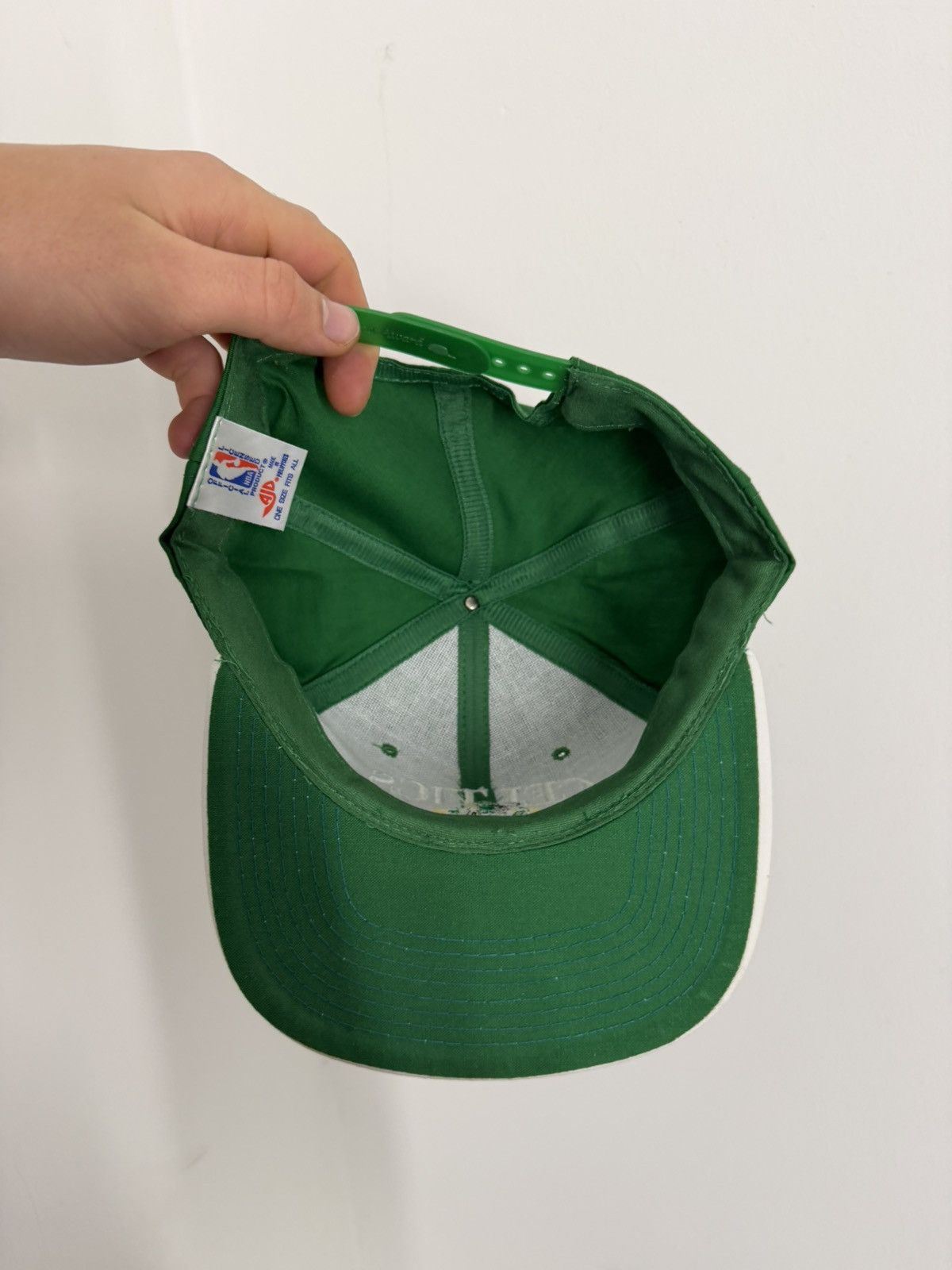 NBA Vintage 90s Boston Celtics Dead Stock Cap Size ONE SIZE - 5 Thumbnail