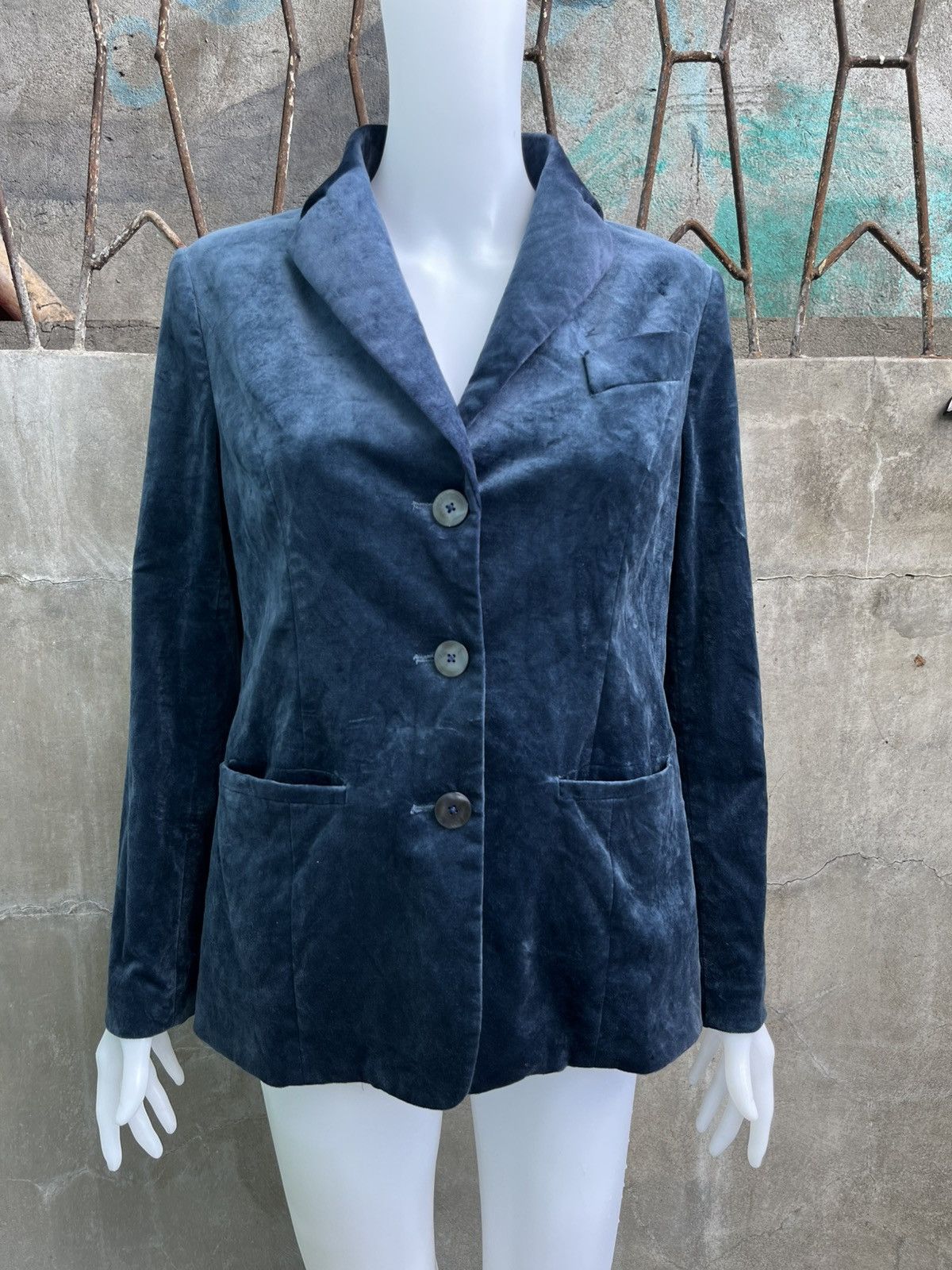 Comme des Garcons Single Breasted Velvet Blazer Size M / US 6-8 / IT 42-44 - 1 Thumbnail