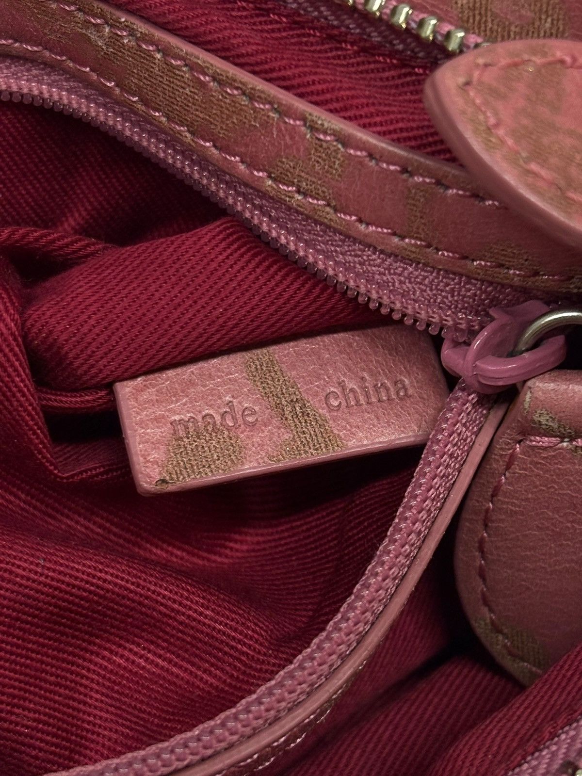 Kenzo Kenzo Red Pleated Nylon and Leather Small Zip Hobo Size ONE SIZE - 16 Thumbnail