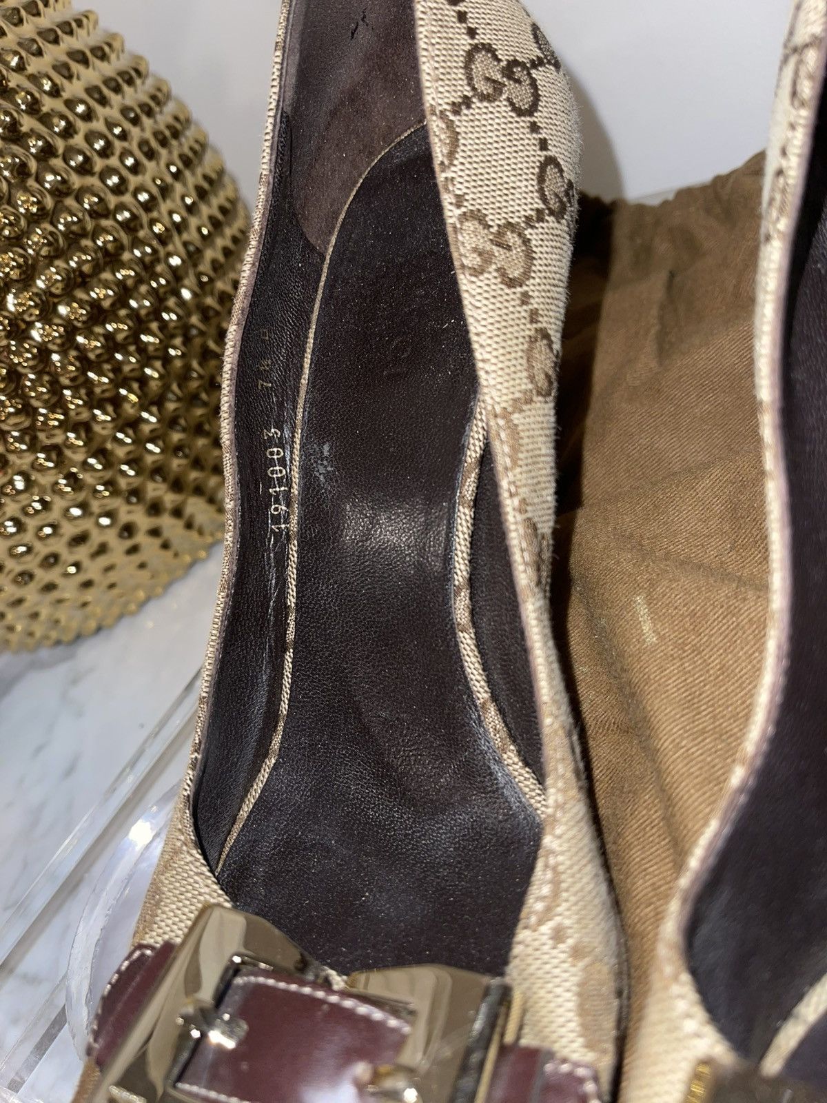 Gucci × Vintage Vintage Gucci Monogram Canvas Leather Heels Pumps Size US 7.5 / IT 37.5 - 12 Thumbnail