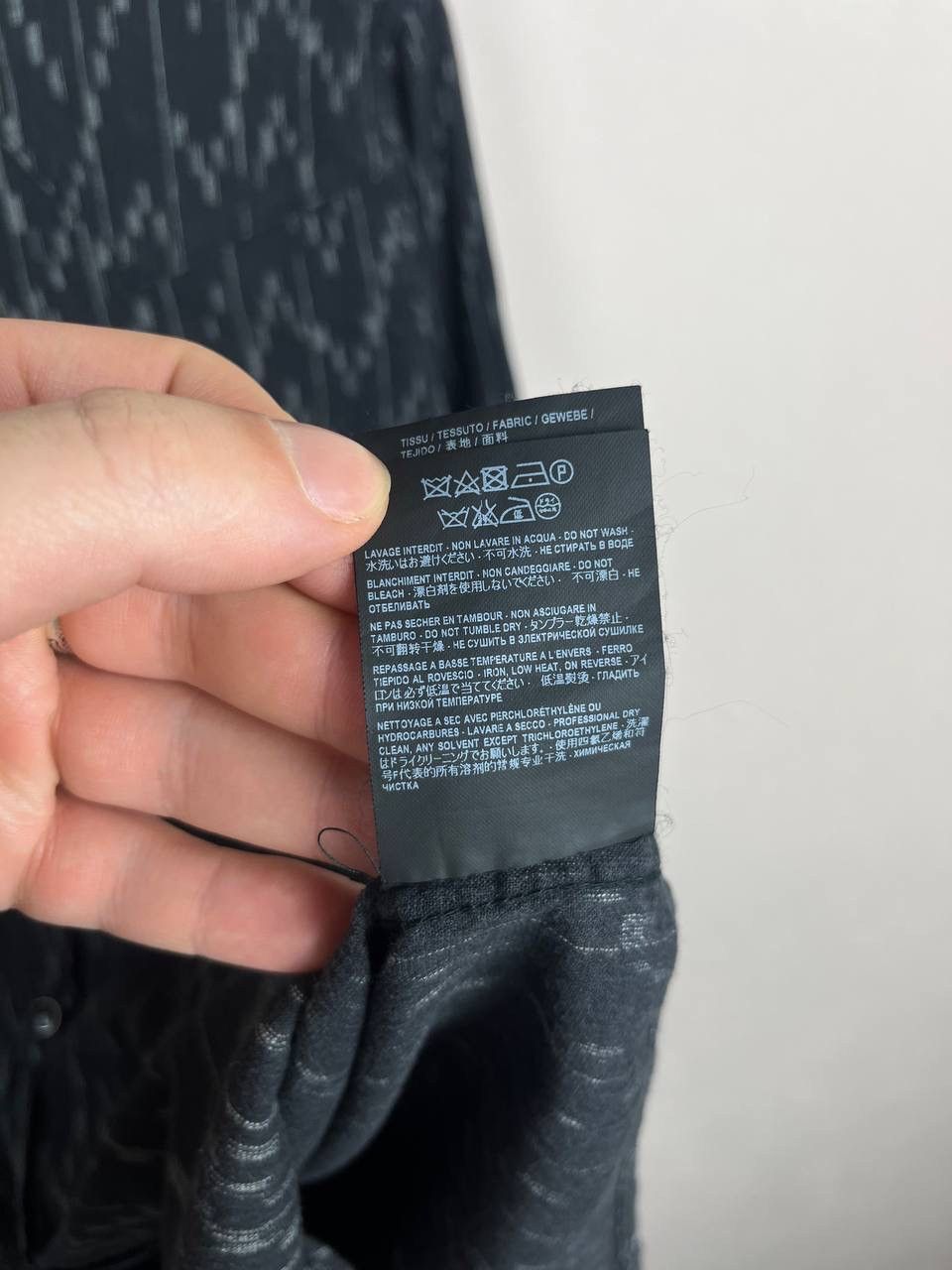 Saint Laurent Paris Saint Laurent Paris Black Gray Abstract Pattern Shirt Size US S / EU 44-46 / 1 - 8 Thumbnail