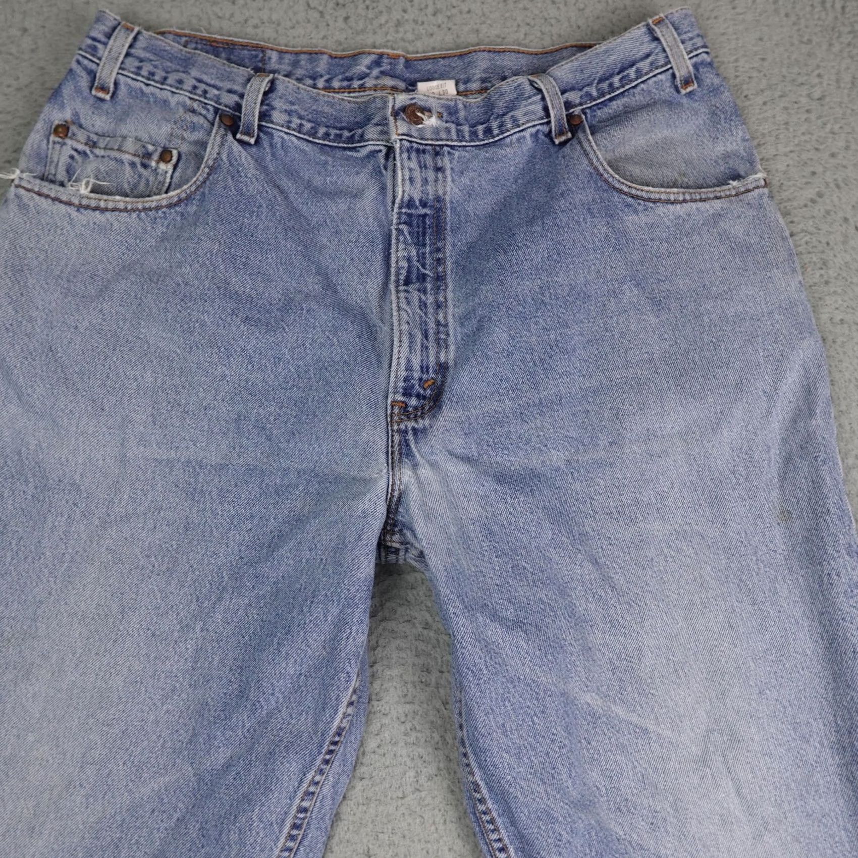 Levi's VINTAGE Levi'S Jeans Mens 40 Blue 40x30 Fits 36x30 Denim Relaxed USA Made 90s Size US 40 / EU 56 - 5 Thumbnail