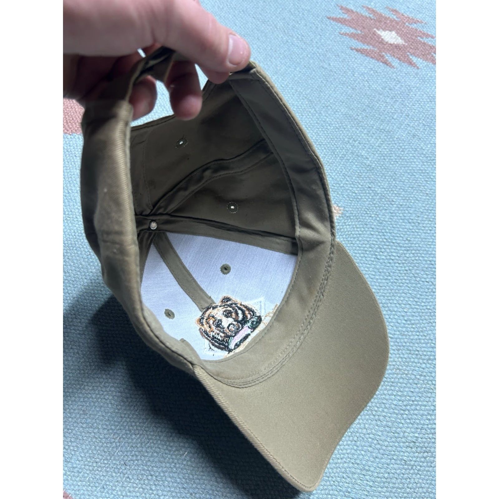 Vintage VINTAGE Animal Strapback Hat Cap Alaska Denali National Park Bear Animal Nature Tan Baseball Cap Adjustable Men Brown Nature Mens Size US M / EU 48-50 / 2 - 7 Thumbnail