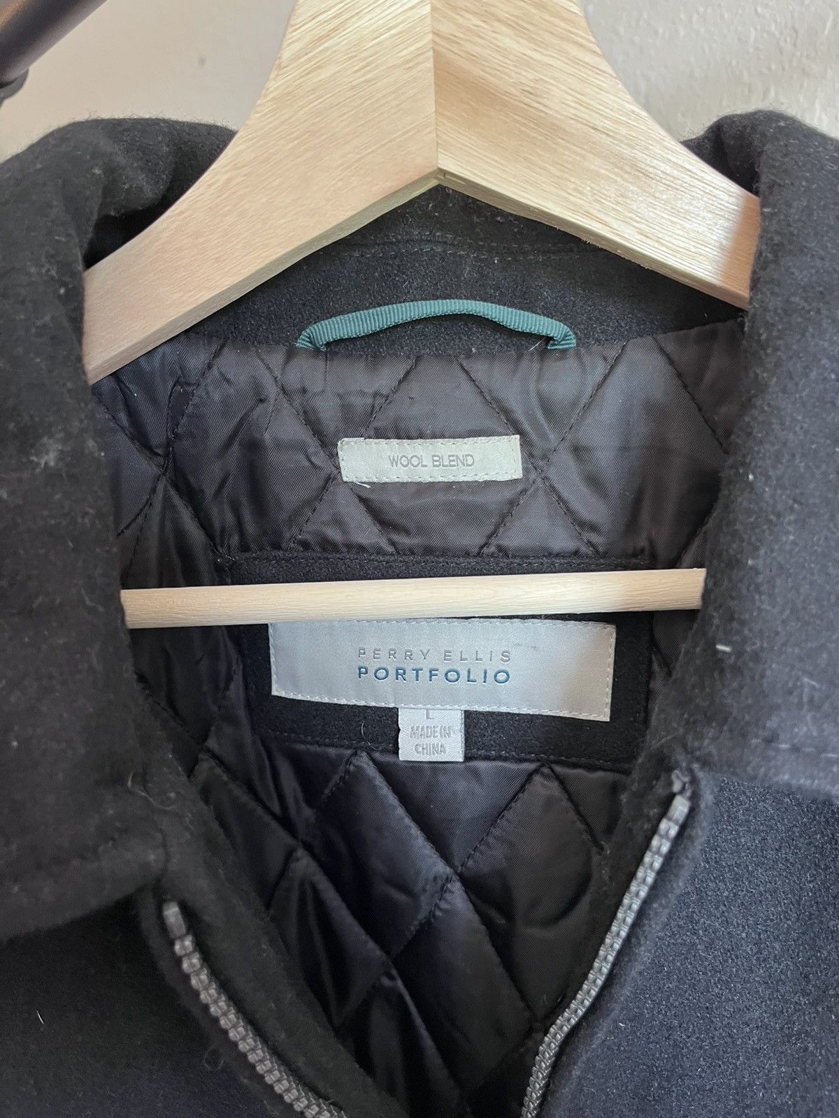 Perry Ellis Perry Ellis Wool Blend Zip Jacket Black slightly cropped Size US L / EU 52-54 / 3 - 3 Thumbnail