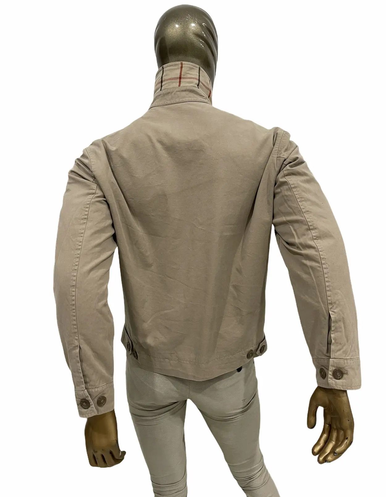 Burberry 🔥 tb Burberry lightweight jacket checkred size L Size US L / EU 52-54 / 3 - 4 Thumbnail