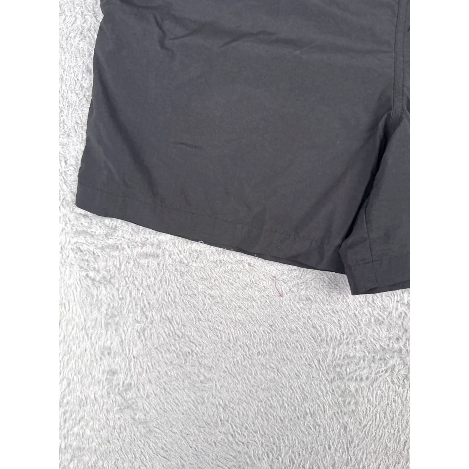 Vintage COLUMBIA Women's Hiking Shorts Large Black 100% Nylon Sweat Belted 6in Inseam Outdoor Size 36" / US 14 / IT 50 - 3 Thumbnail