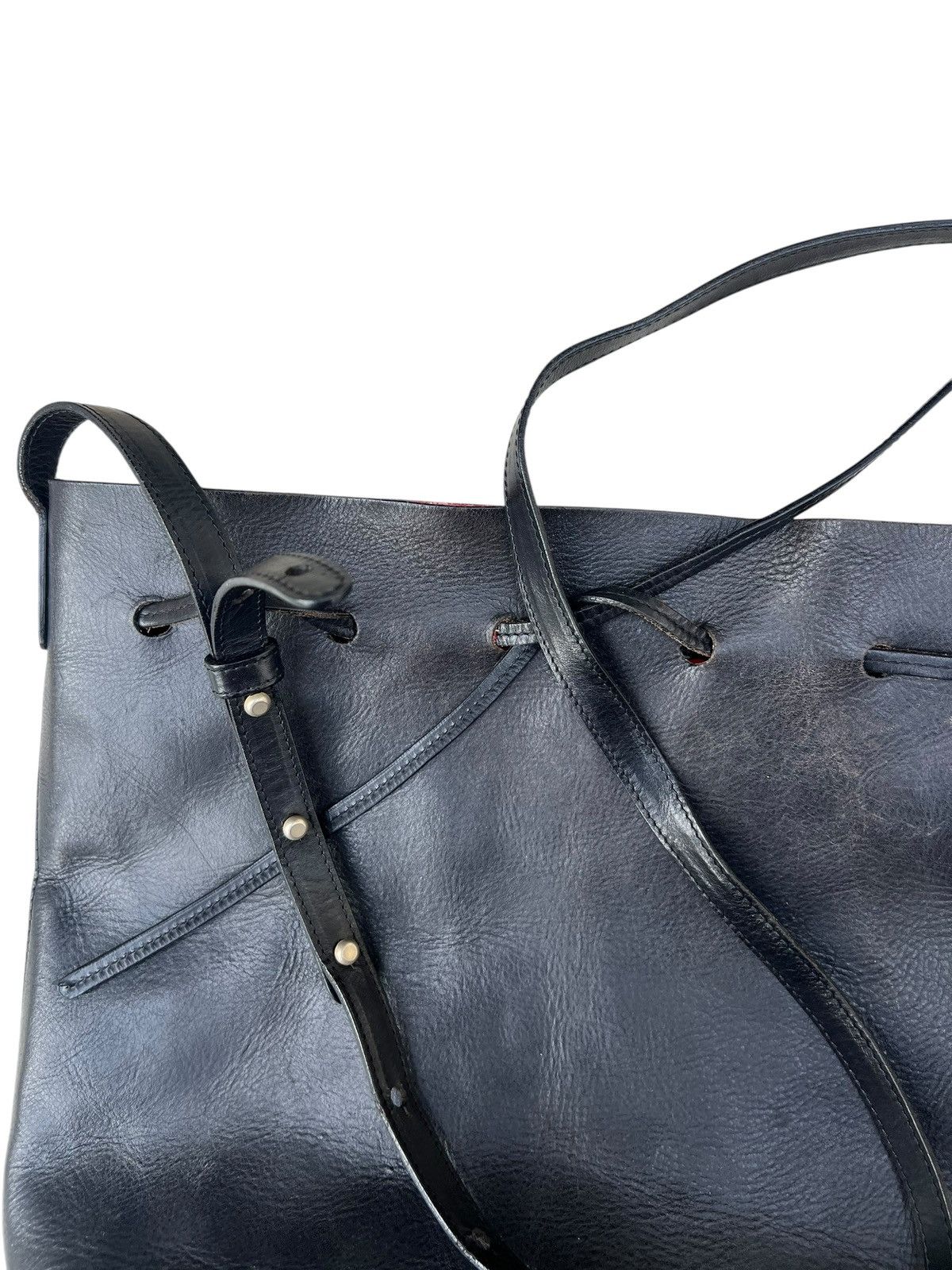 Mansur Gavriel Distressed Patina Black Leather Mansur Gavriel Sling Bag Size ONE SIZE - 25 Thumbnail