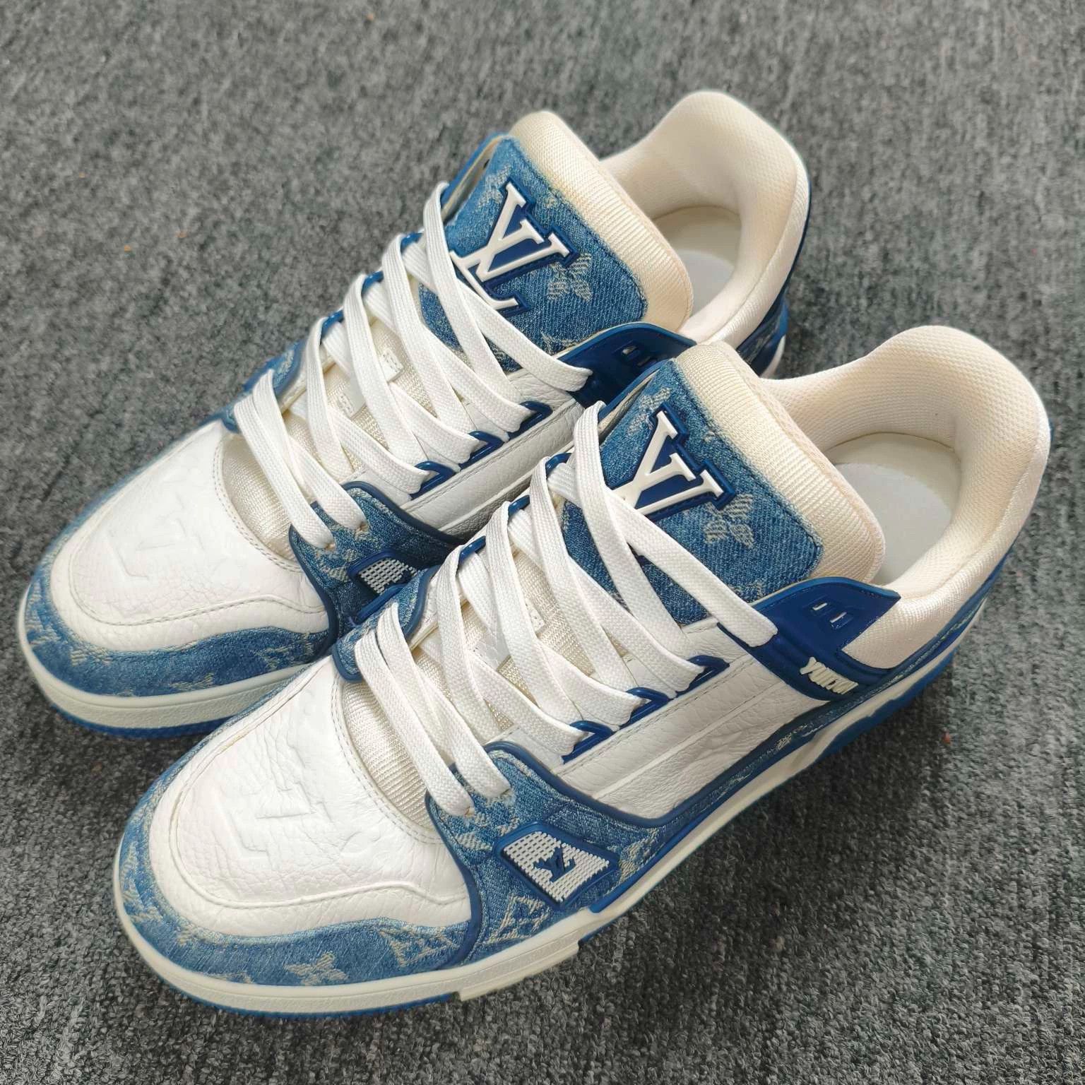 Louis Vuitton LV Trainer Blue White Denim Size 42 Size US 9 / EU 42 - 1 Thumbnail