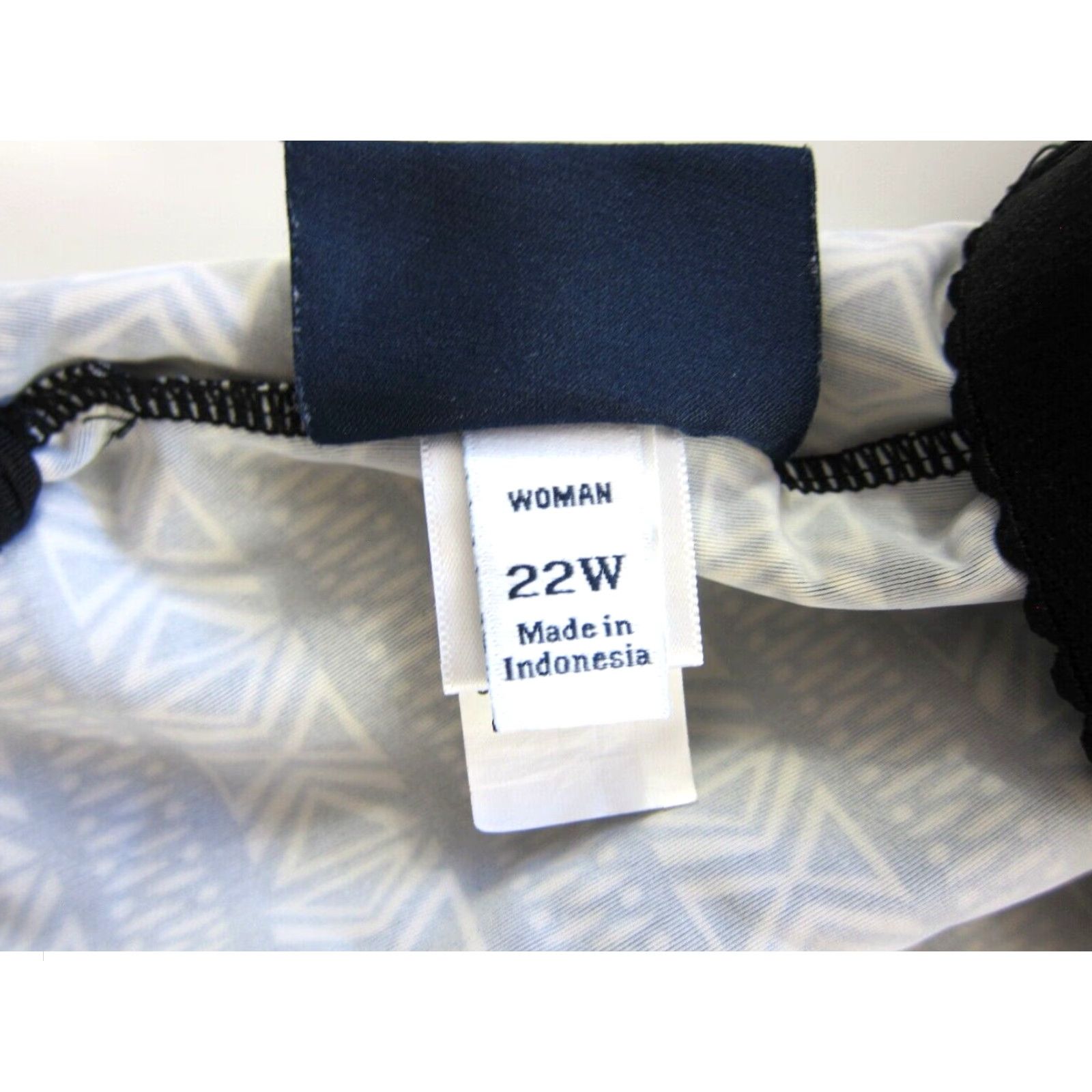 Croft & Barrow Croft&Barrow Black White Geometric Padded Built In Bra Tankini Swim Top 22W Size 3XL / US 20-22 - 4 Thumbnail