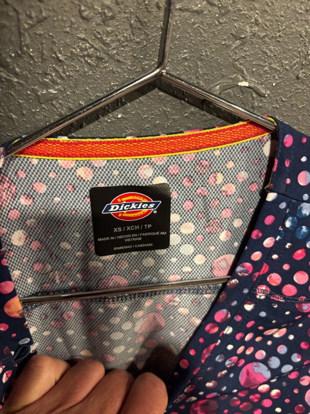 Dickies Dickies Navy Scrub Top with Pink Dot Pattern Size XS / US 0-2 / IT 36-38 - 3 Thumbnail