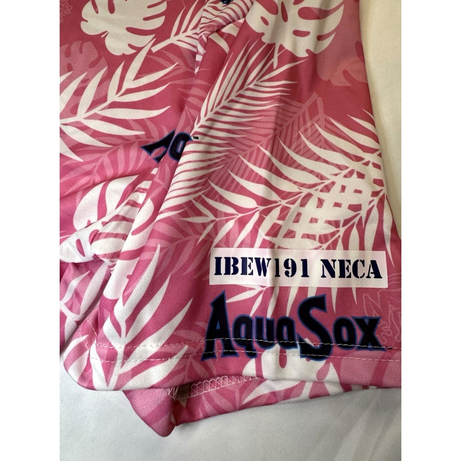 Pinko Everett Aquasox Hawaiian Shirt Men Large Pink Floral AOP Button Up Casual GUC Size US L / EU 52-54 / 3 - 5 Thumbnail
