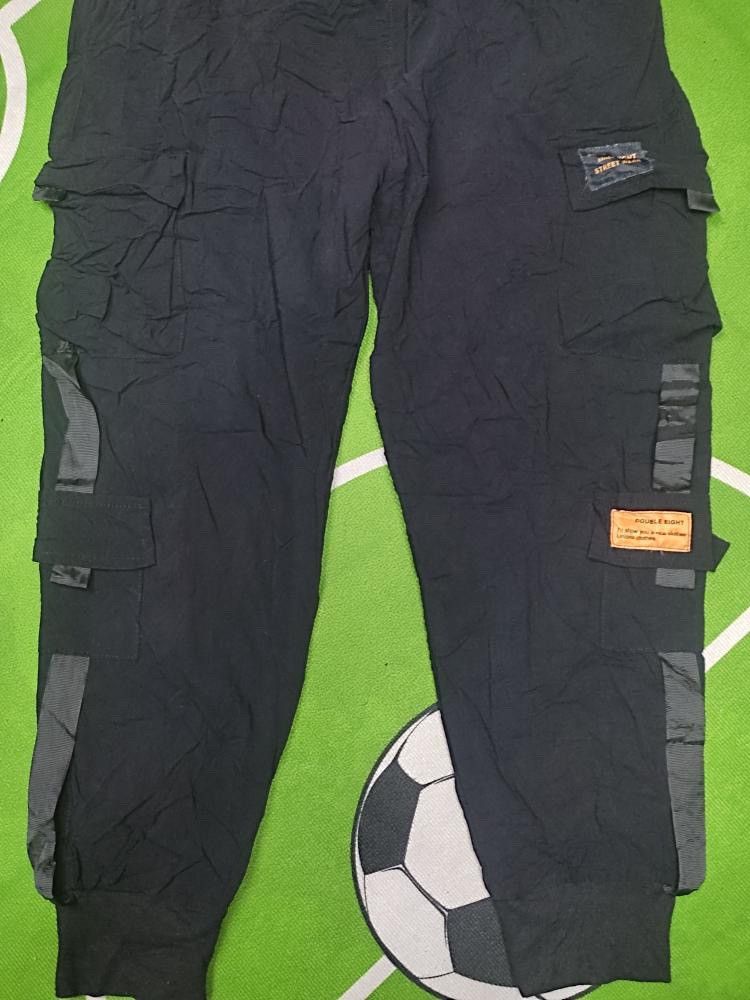 Japanese Brand DOUBLE EIGHT MULTIPOCKET PUNK STYLE BONDAGE JOGGER Size US 32 / EU 48 - 7 Thumbnail