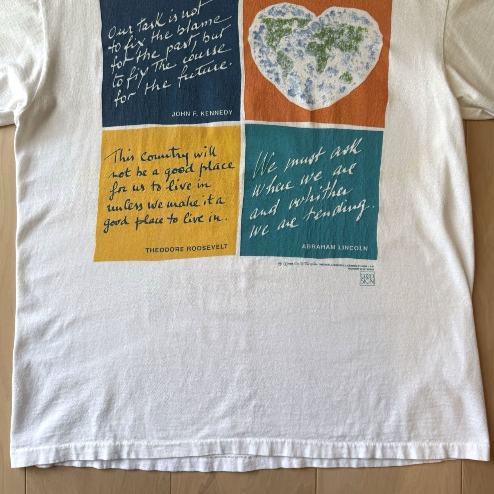 Vintage VINTAGE Earth Shirt Large White 90s Made in USA Peace John F Kennedy MLK Size US L / EU 52-54 / 3 - 4 Thumbnail