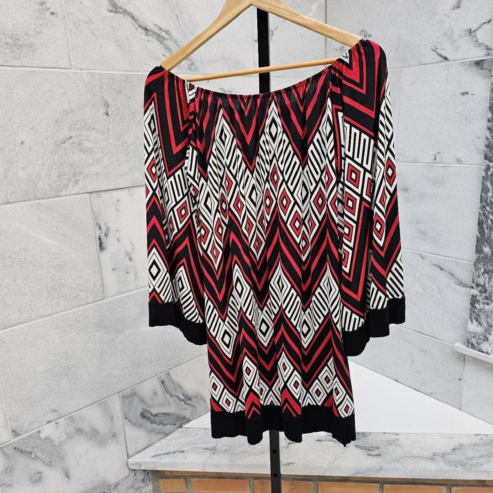 Other Women's Black and Red Dress Size ONE SIZE - 7 Thumbnail