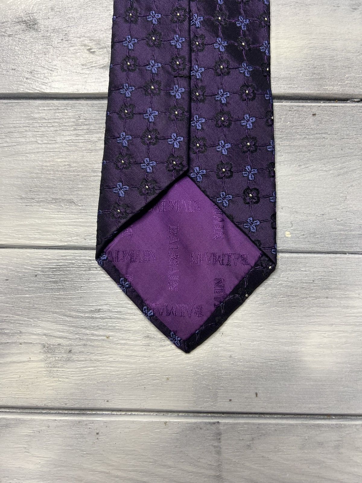 Balmain Rare Luxury Tie Balmain 100% Silk Flowers Size ONE SIZE - 5 Thumbnail